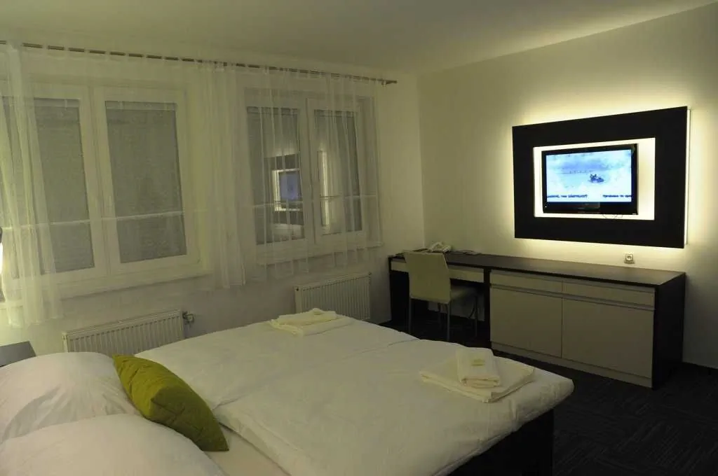 Hotel Kaskáda Ledeč nad Sázavou – Ledeč nad Sázavou, Česká republika