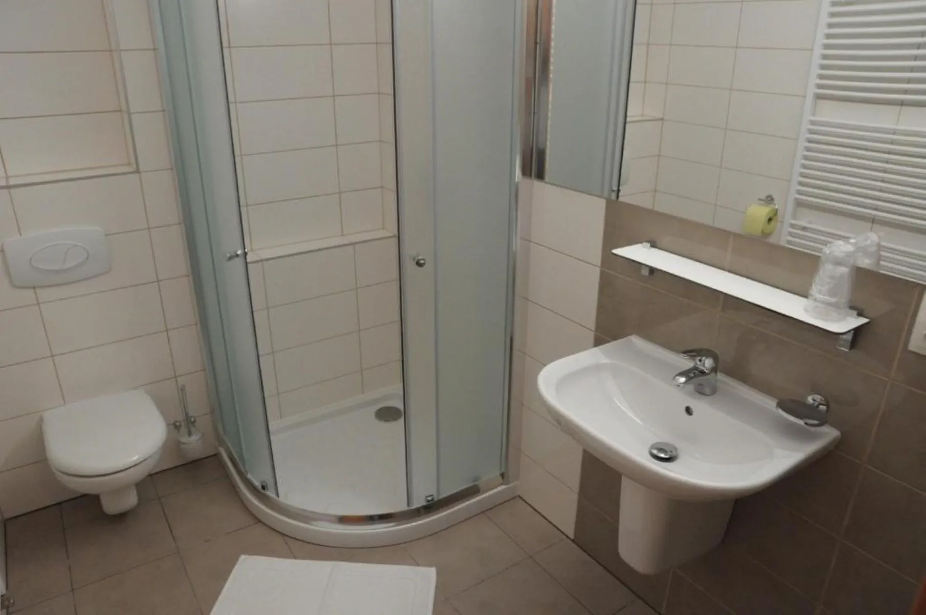 Hotel Kaskáda Ledeč nad Sázavou – Ledeč nad Sázavou, Republica Cehă