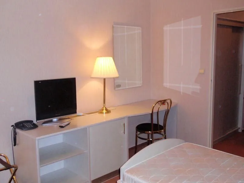 Hotel Astra Tuchlovice – Tuchlovice, Republica Cehă