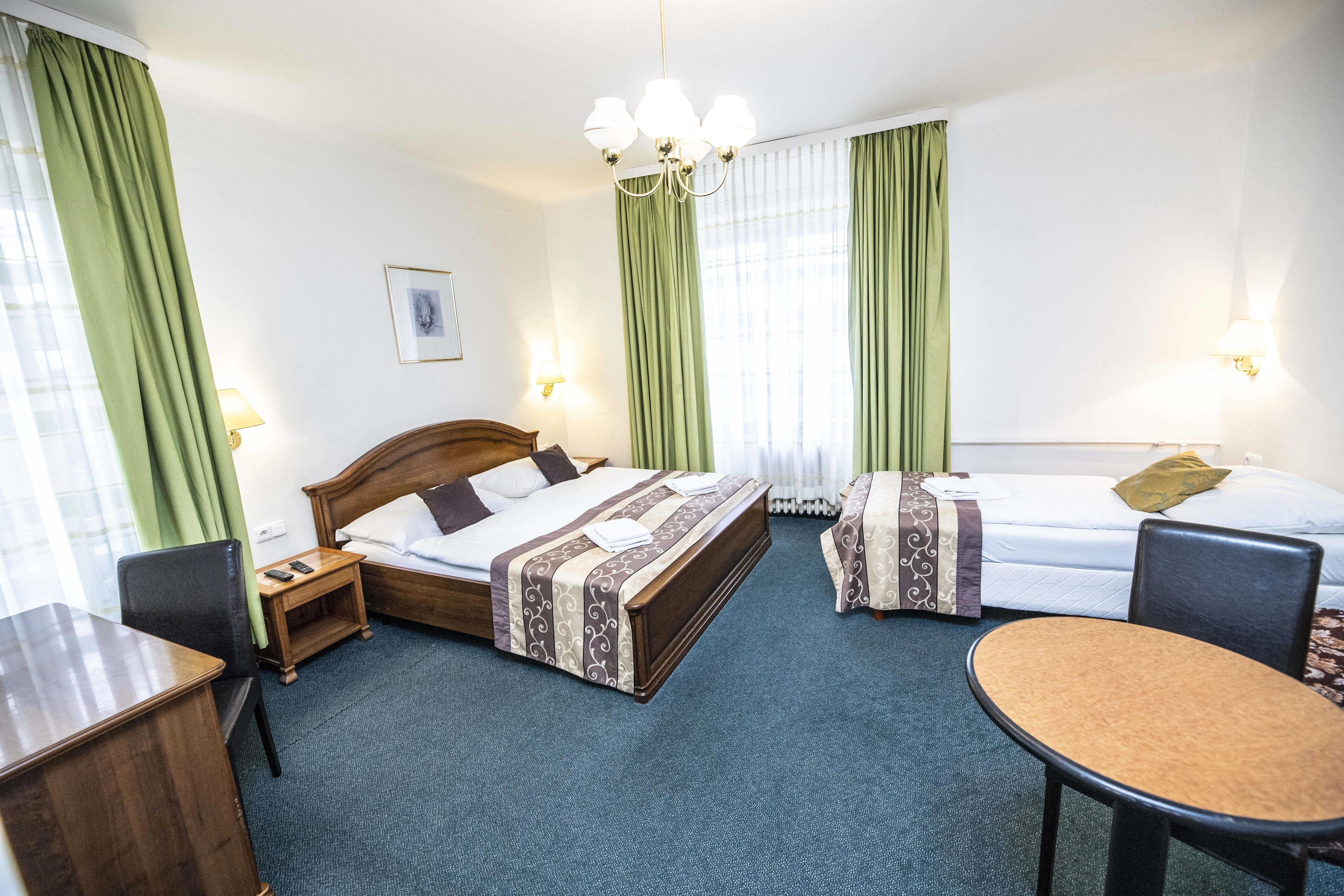 Hotel Grand Řevnice – Řevnice, Česká republika