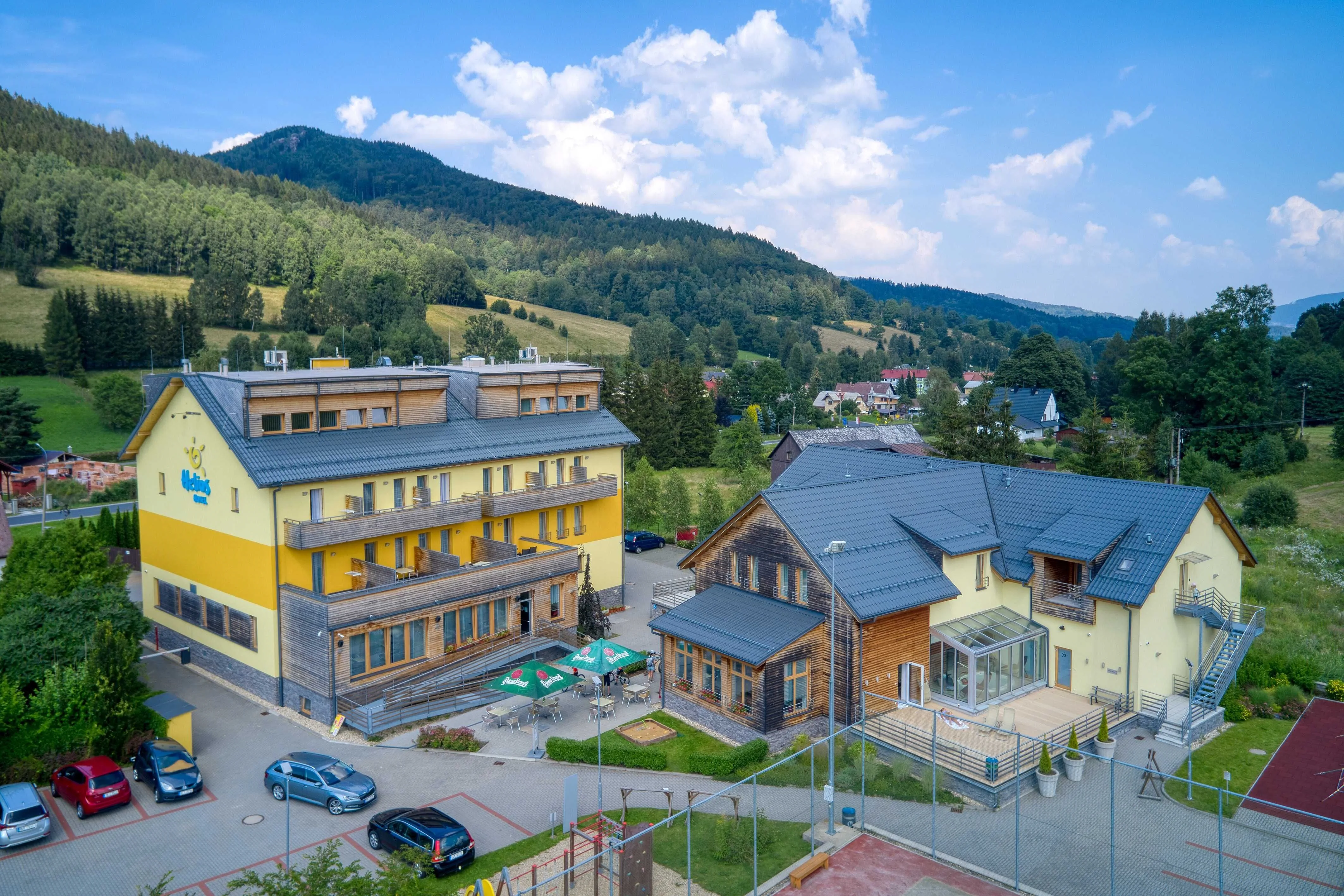 Wellness hotel Helios Lipová-lázně – Lipová-lázně, Republica Cehă