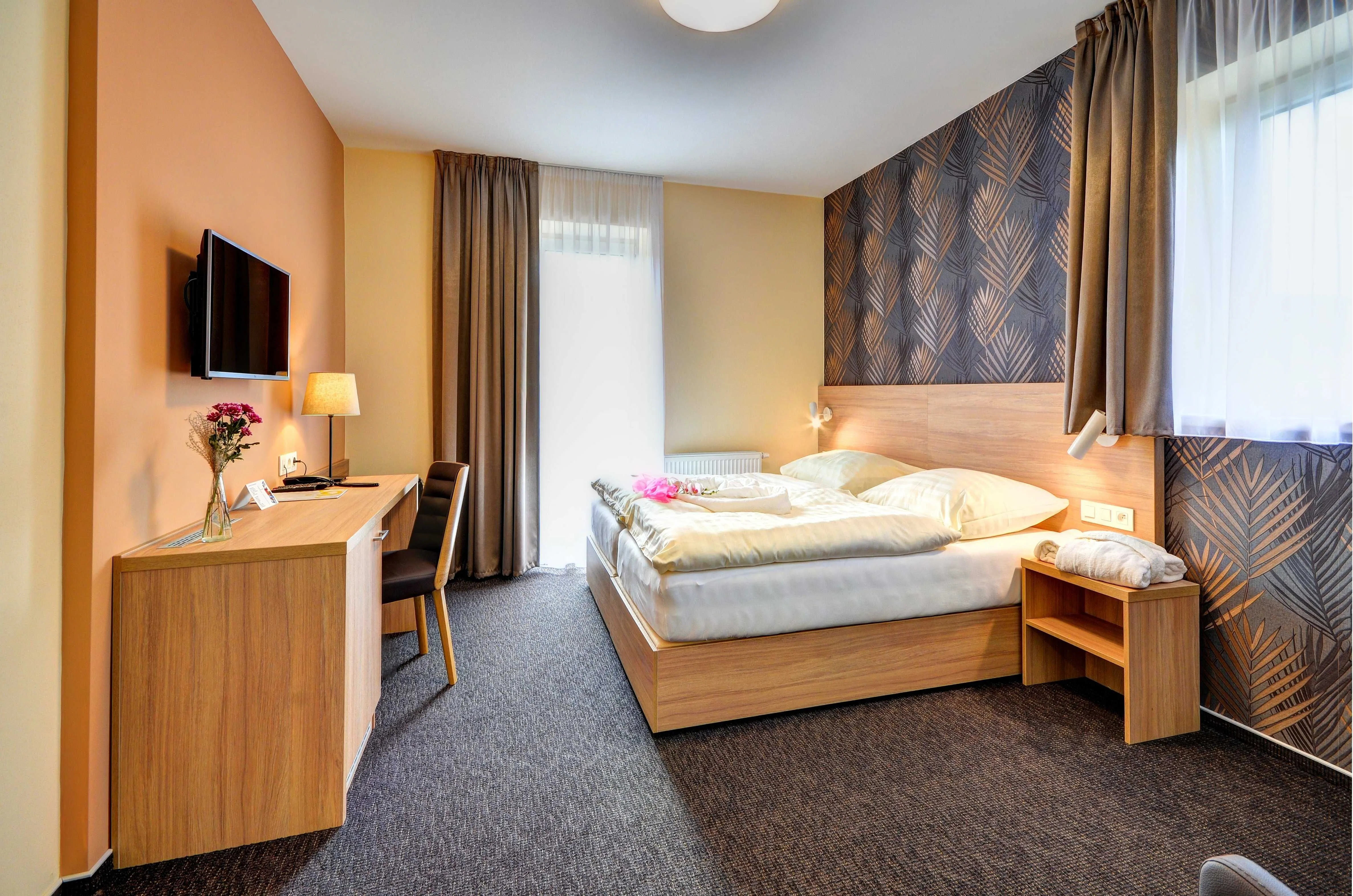 Wellness hotel Helios Lipová-lázně – Lipová-lázně, Republica Cehă