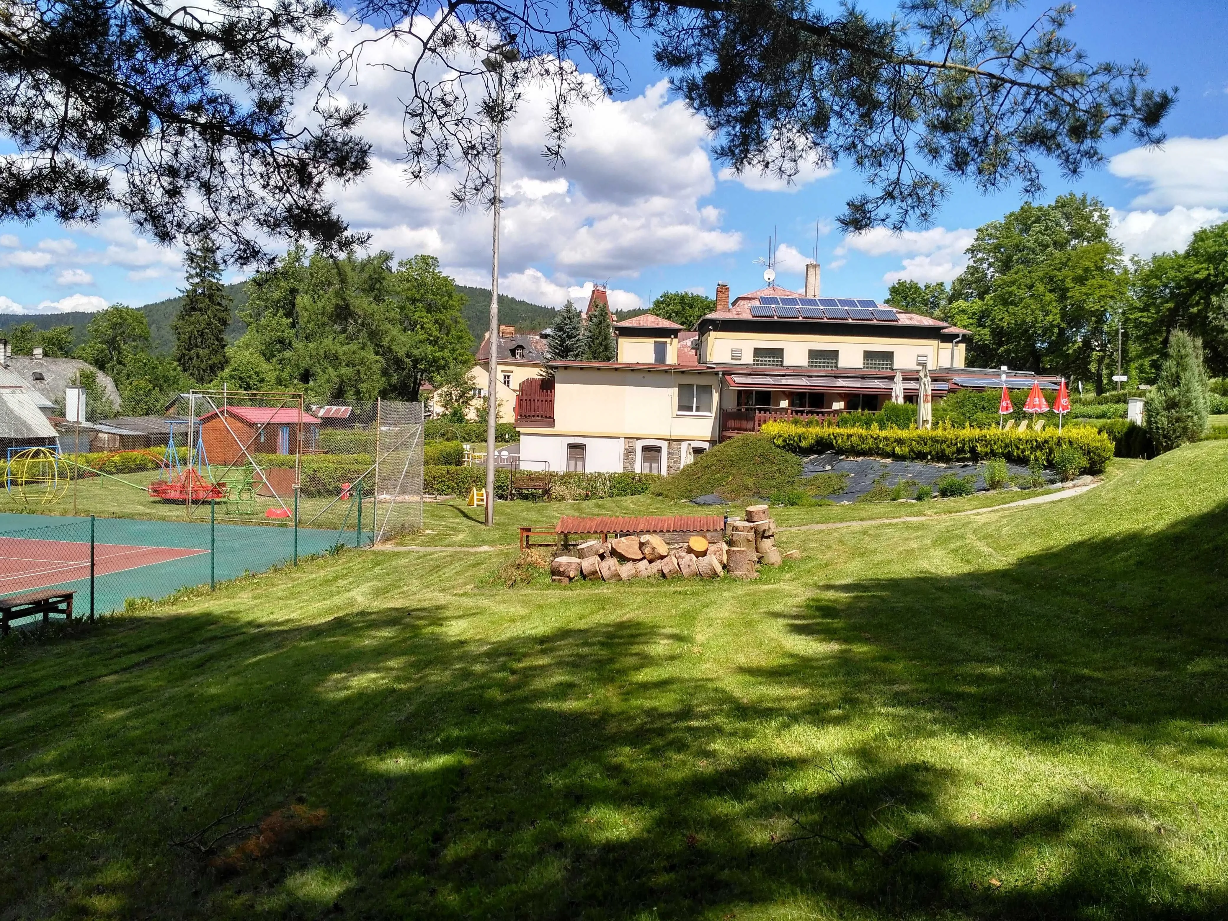 Pension Schaumannův Dvůr Karlovice – Karlovice, Republica Cehă