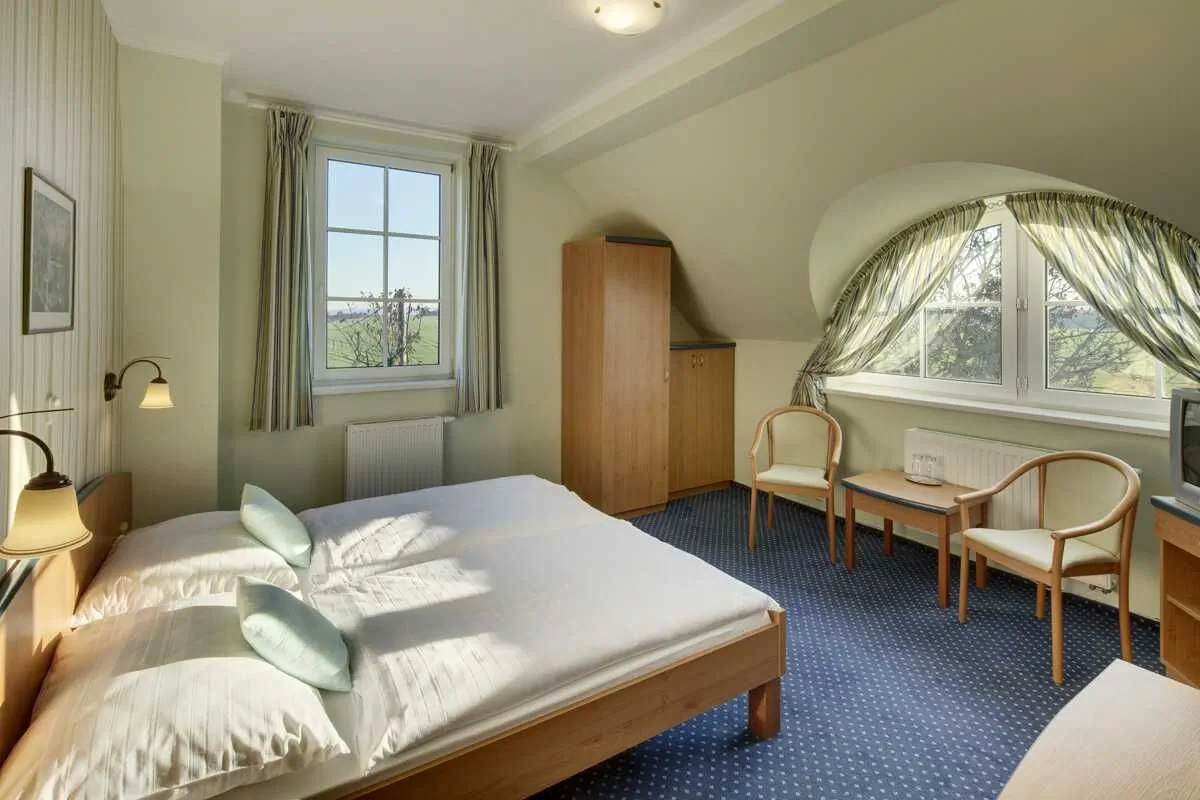 Hotel Kolonie Pustověty – Pustověty, Česká republika