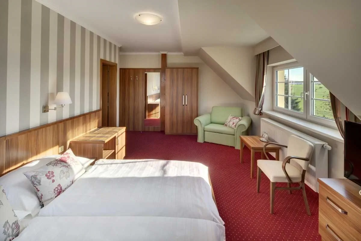 Hotel Kolonie Pustověty – Pustověty, Česká republika