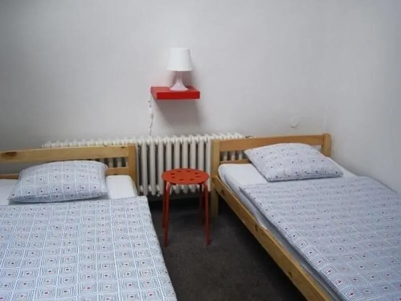 Hostel Praha Ládví - foto 10