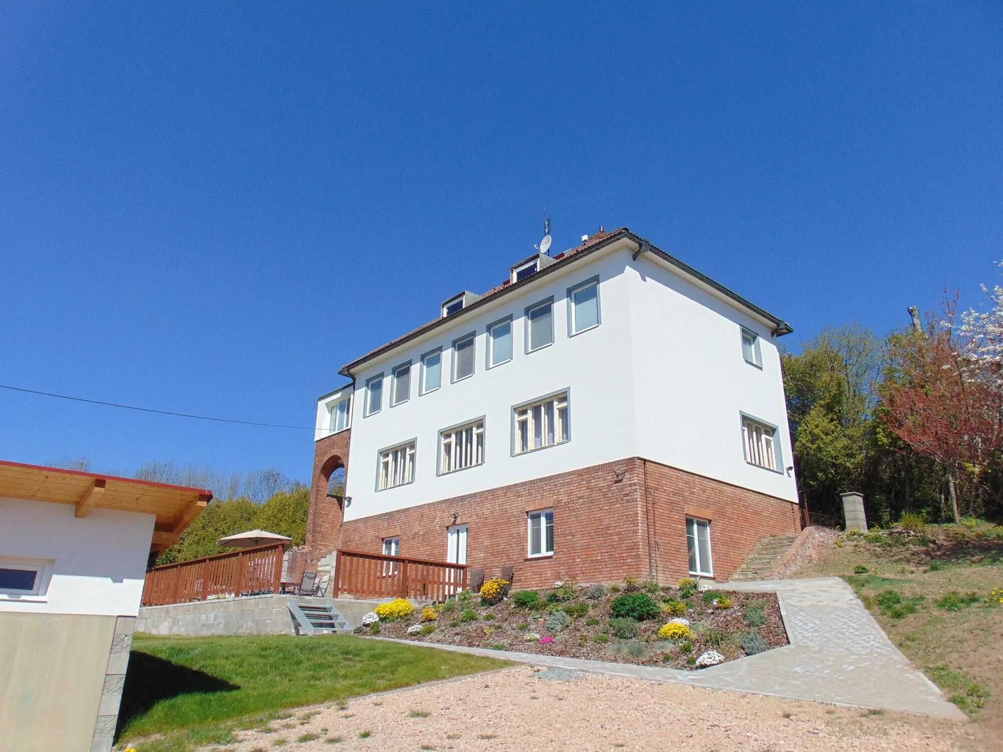 Vila Hořičky - foto 1