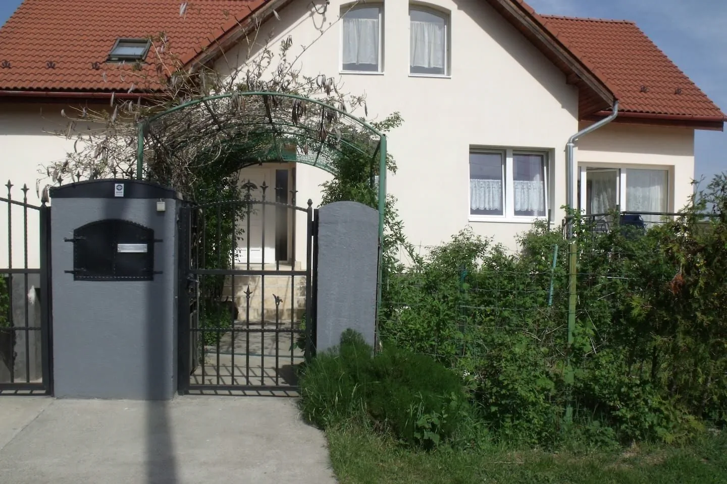 Villavölgy Vendégház Dömös - foto 1