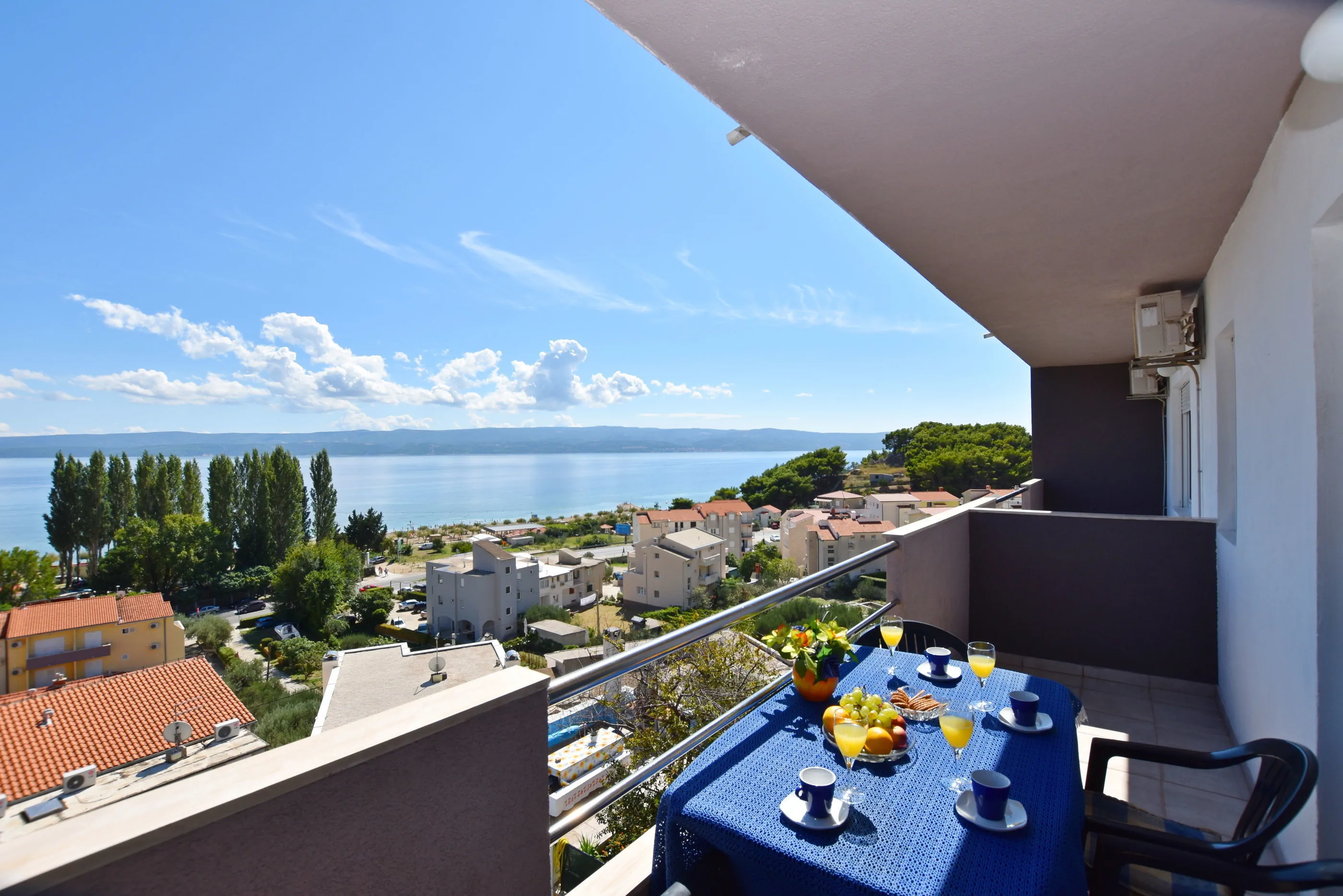 Apartments Ana Omis - foto 4