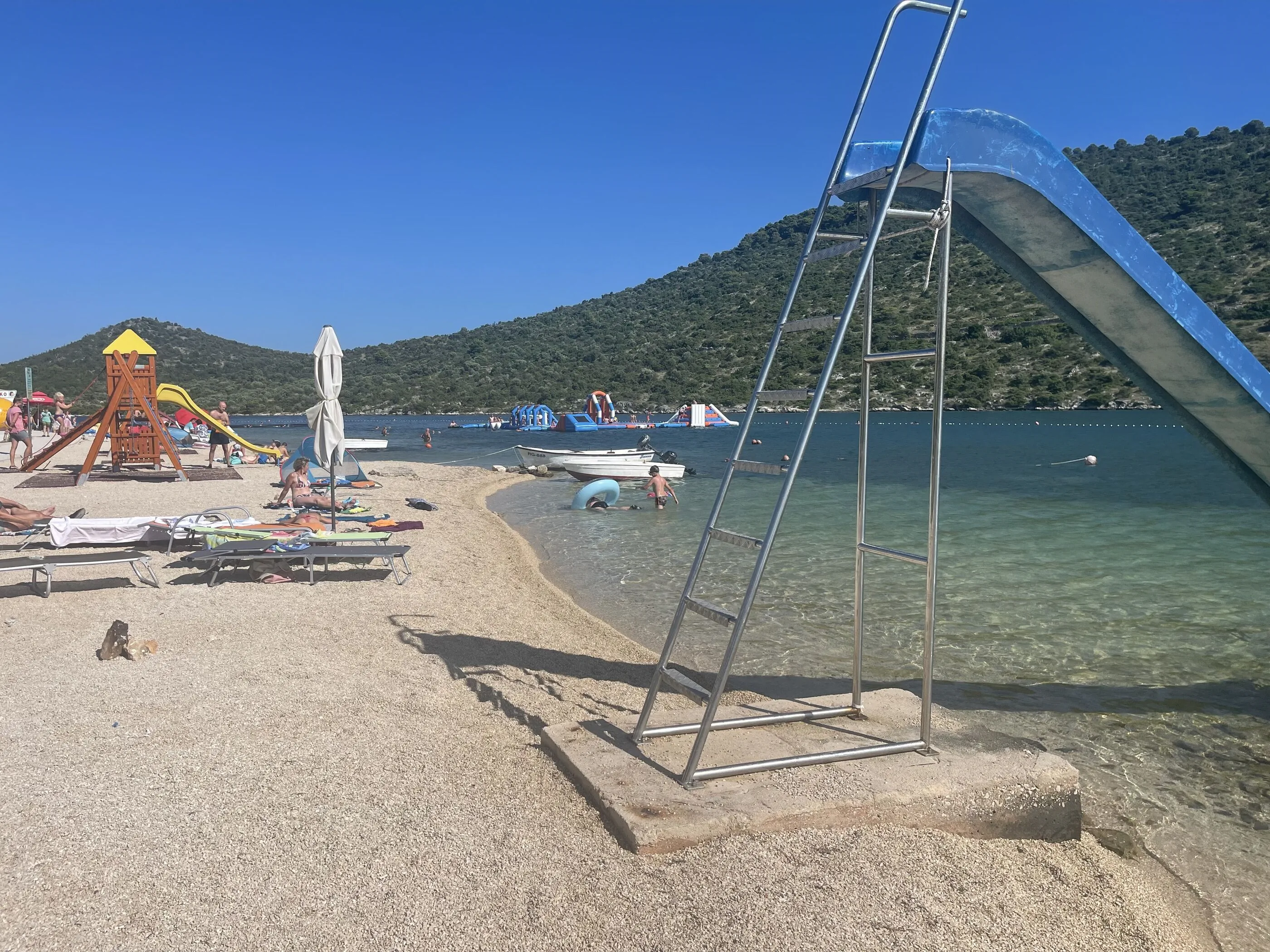 Apartments Vinčić Rogoznica - foto 4