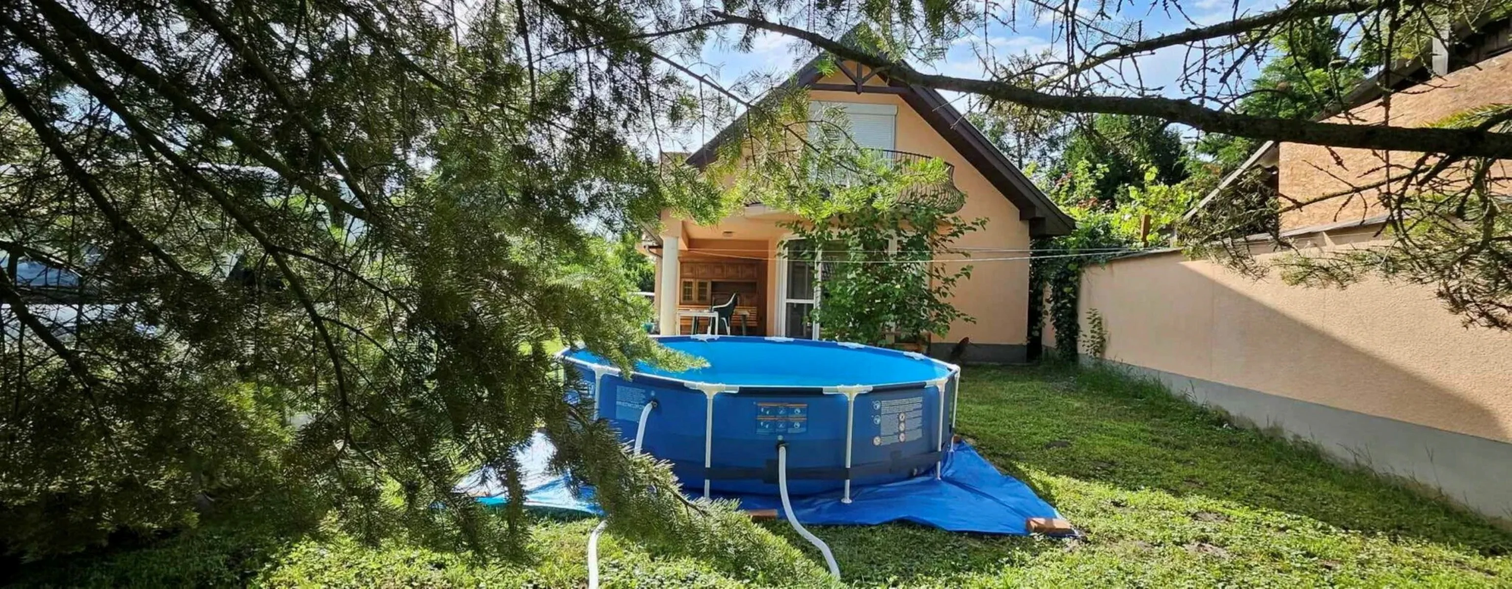 Vadrózsa Apartmanház Poroszló – Poroszló, Ungaria