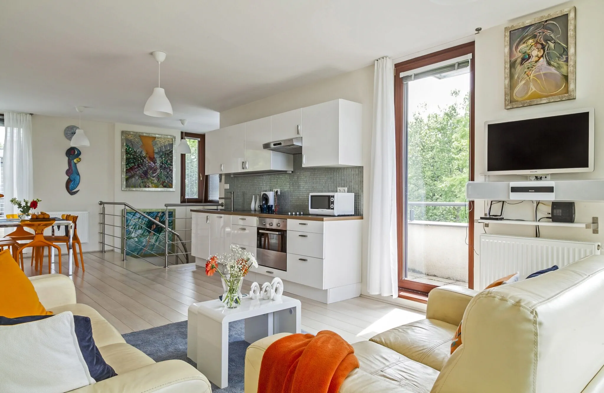 Panoramic Art Apartment with jacuzzi Balatonlelle – Balatonlelle, Ungaria