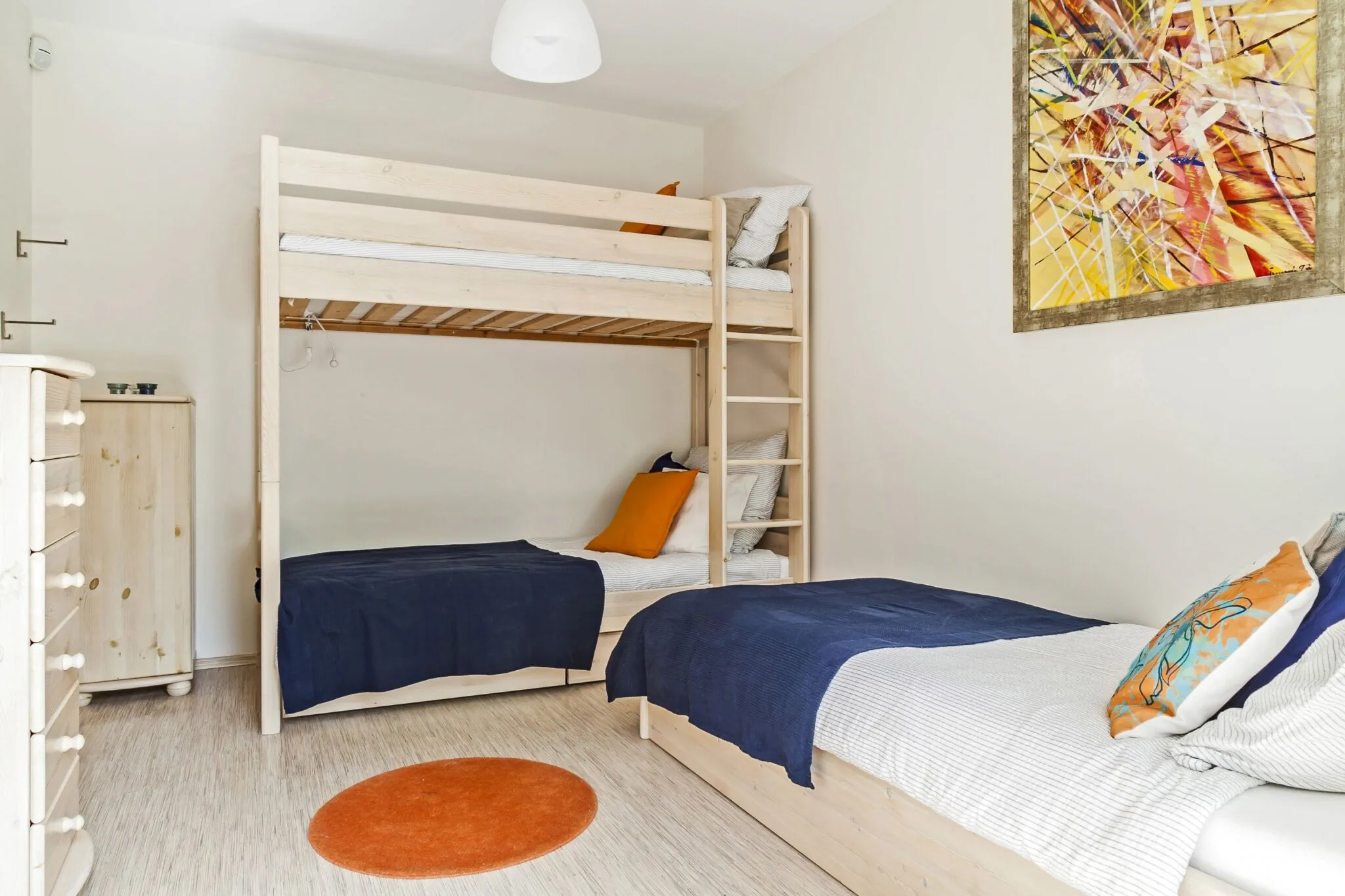 Panoramic Art Apartment with jacuzzi Balatonlelle – Balatonlelle, Ungaria