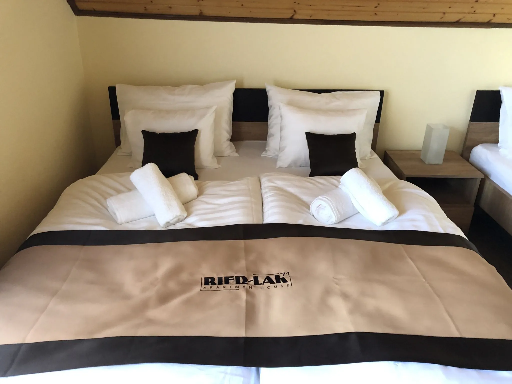 Bier-Lak Apartmanok Balatonlelle – Balatonlelle, Ungaria