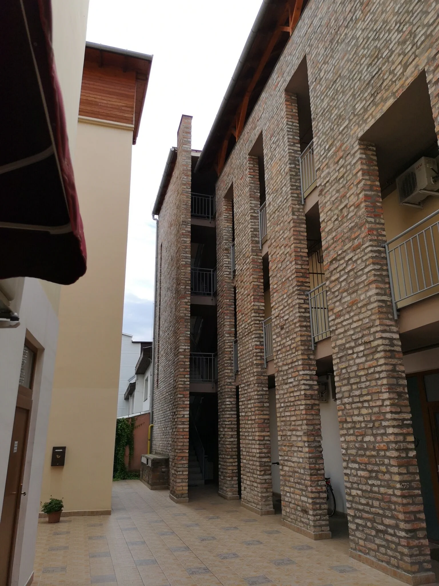 Belvárosi Terasz Apartman Gyula – Giula, Ungaria