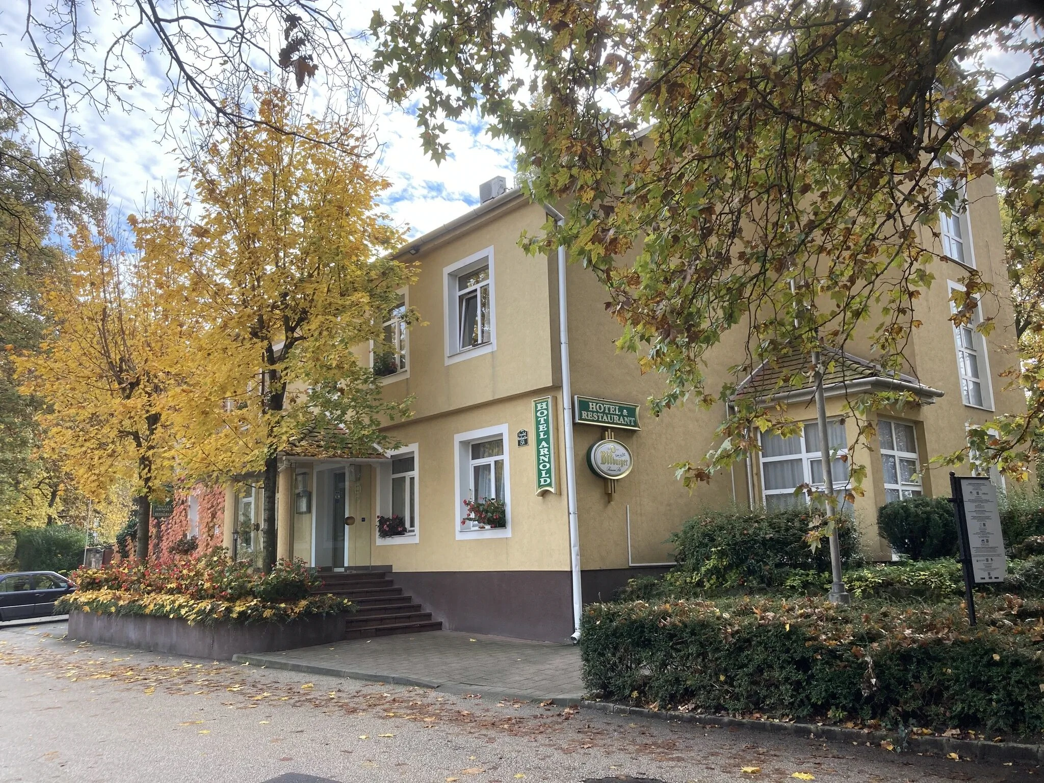 Hotel Arnold Tata – Tata, Ungaria