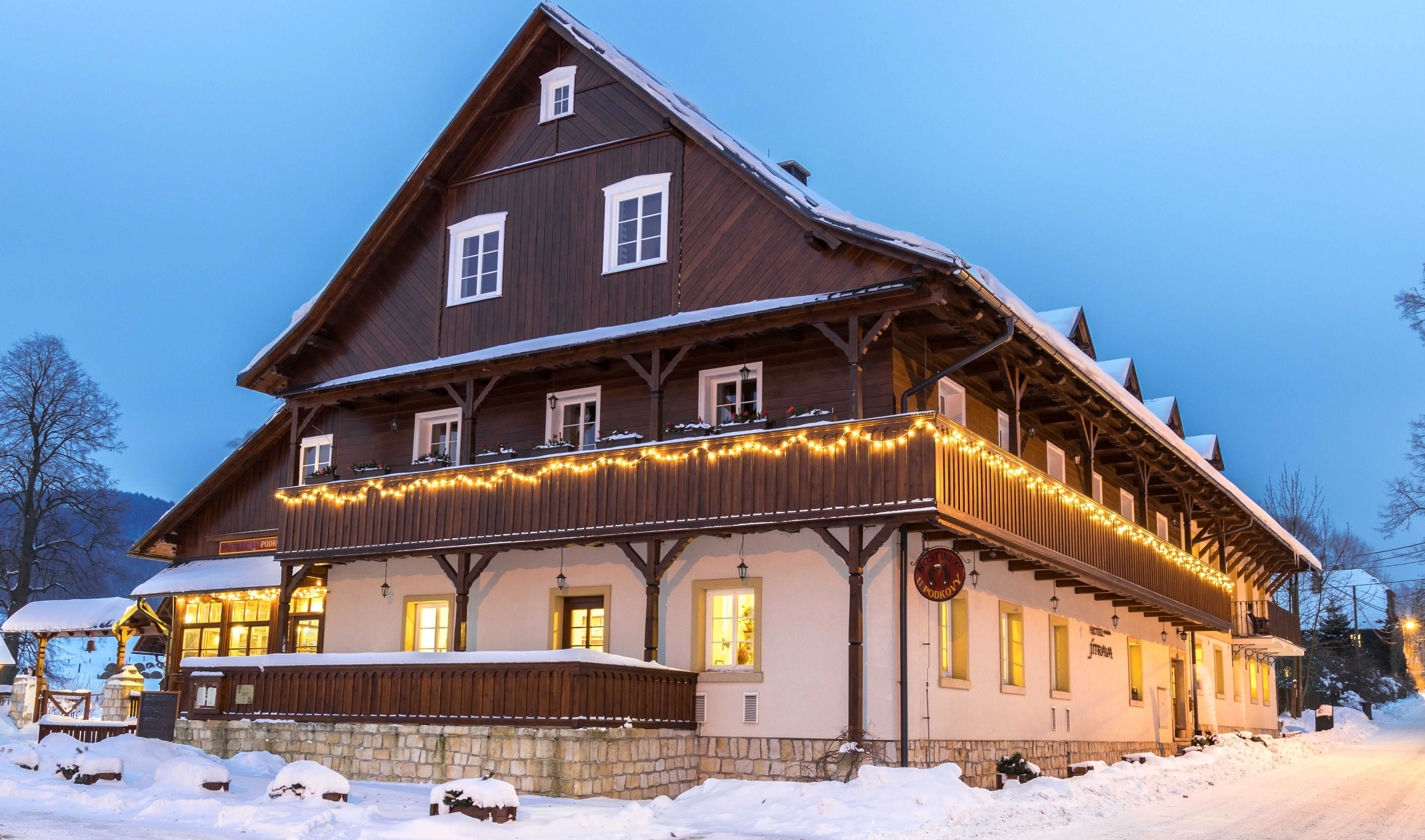 Jítravský Dvorec - Apartmán-Hotel  – Rynoltice, Česká republika
