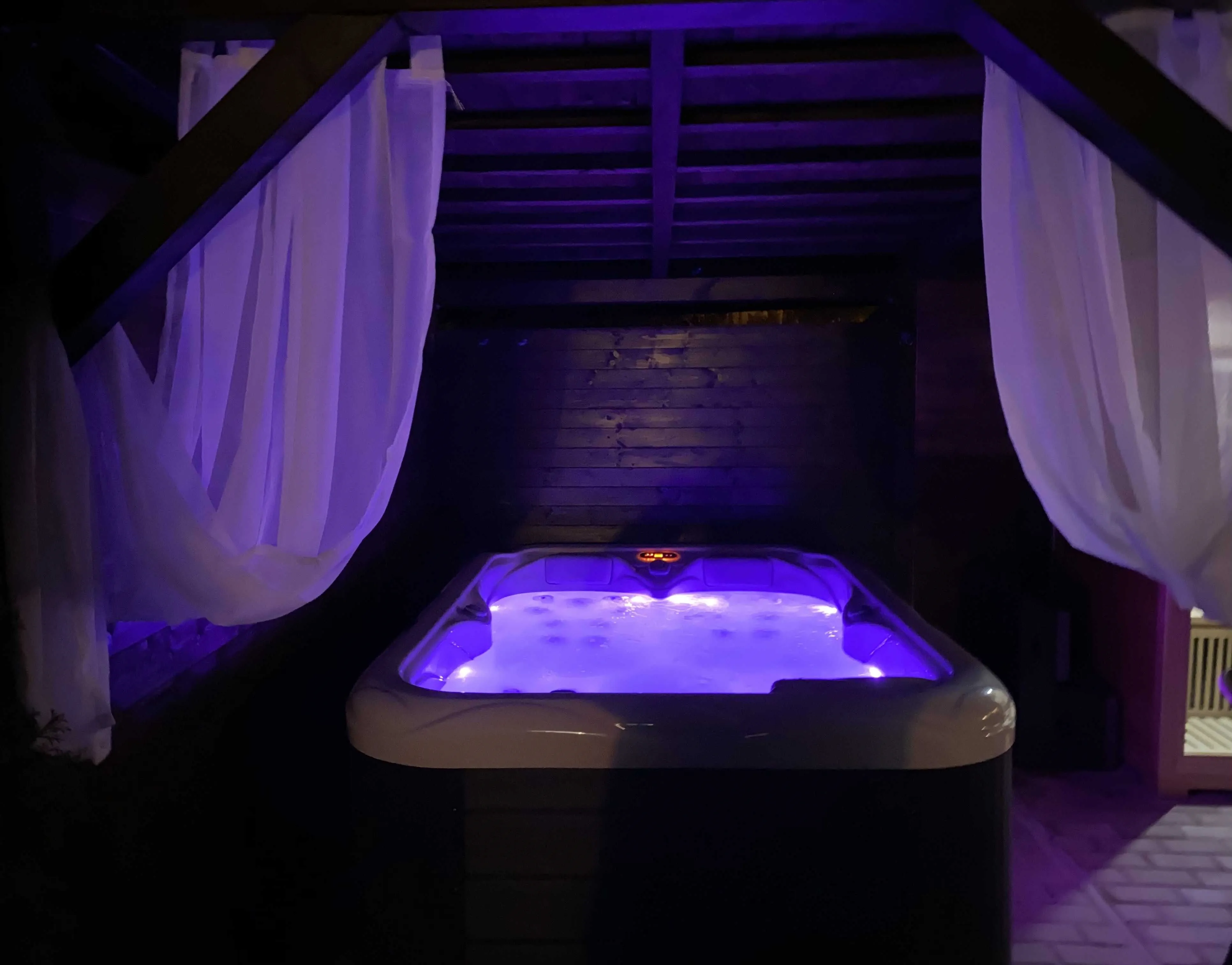 SG chalupa s privátním wellness Mlázovice – Mlázovice, Republica Cehă