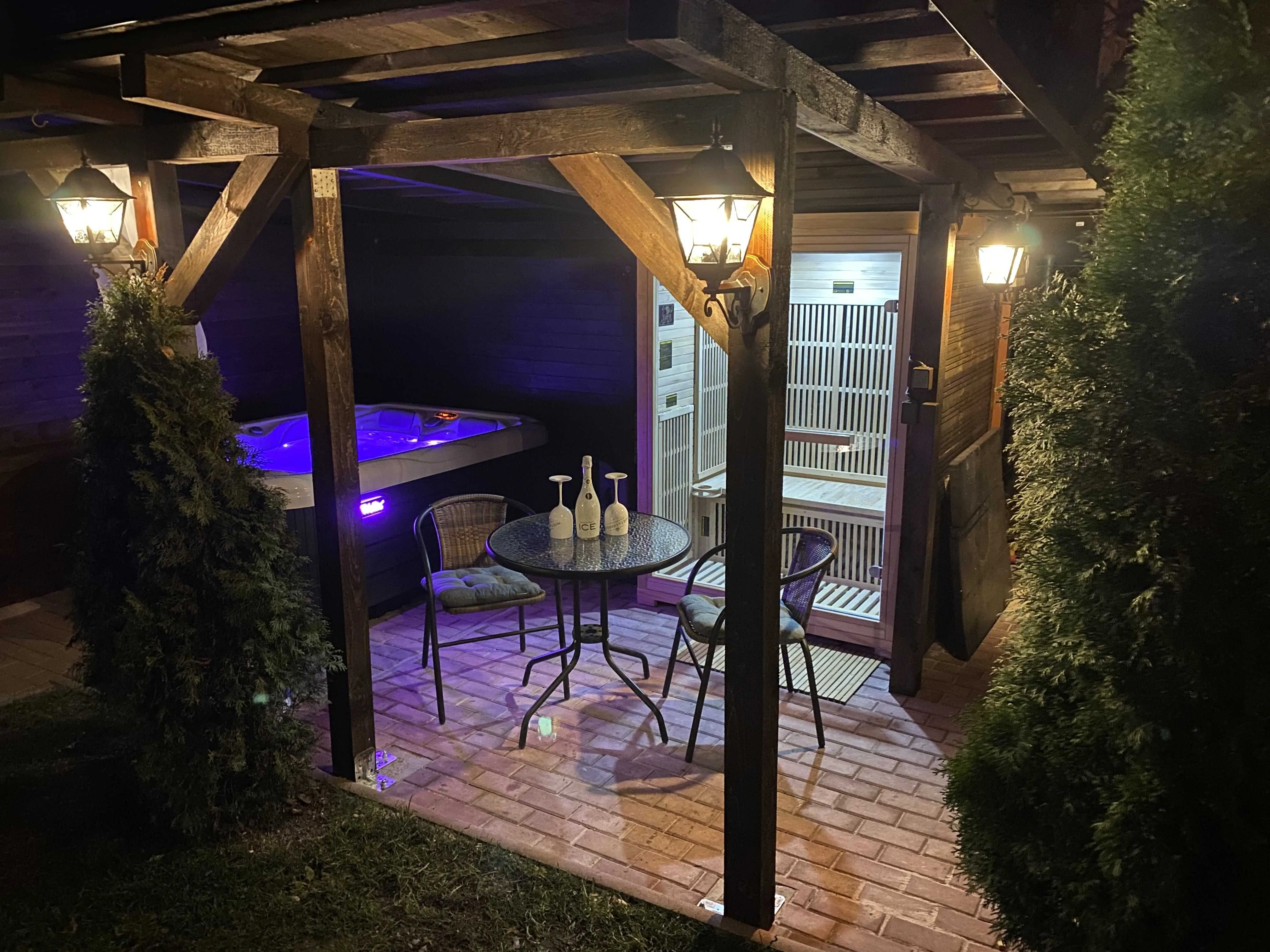 SG chalupa s privátním wellness Mlázovice – Mlázovice, Republica Cehă