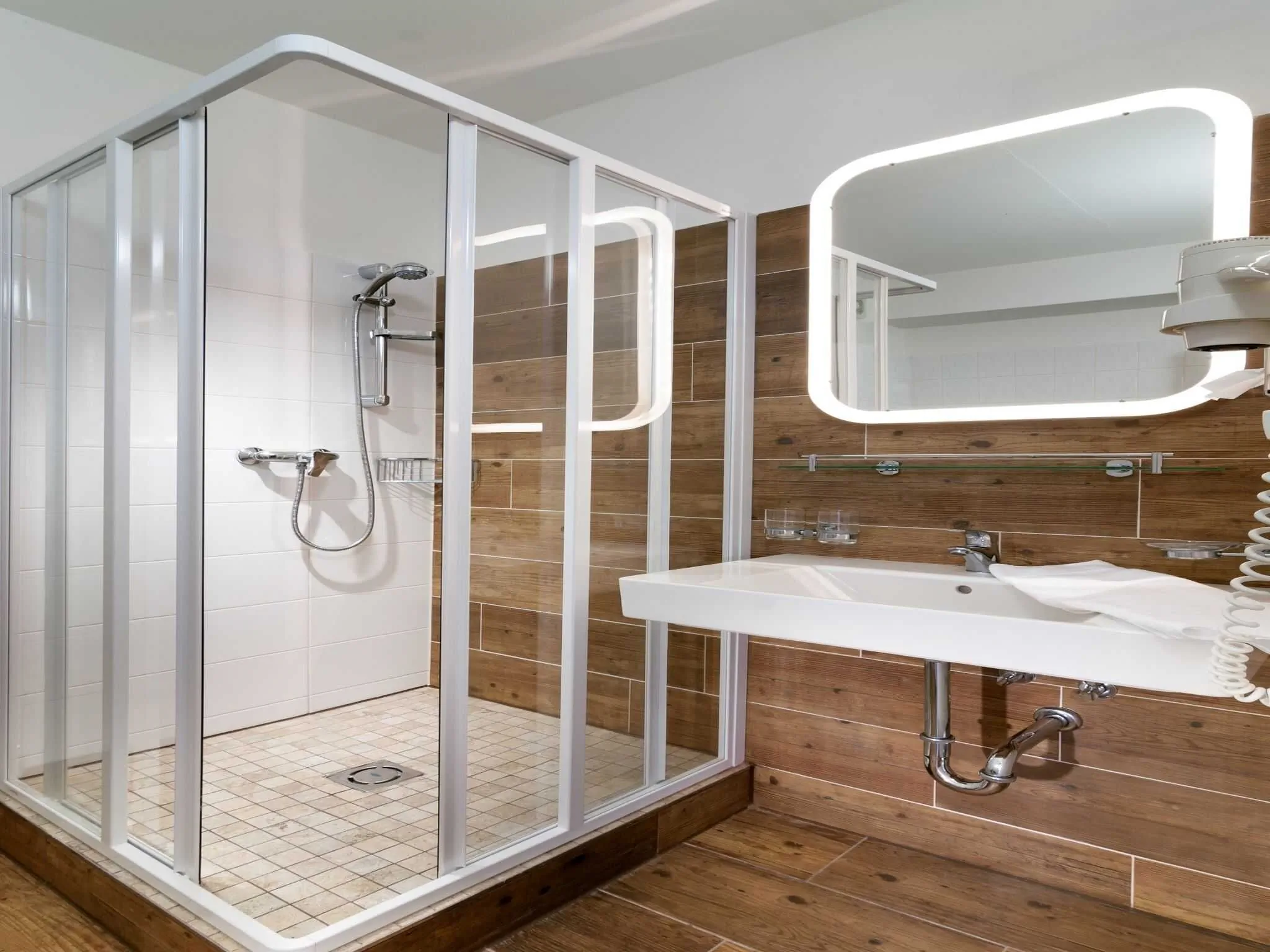 Wellness Hotel Astra Špindlerův Mlýn – Špindlerův Mlýn, Republica Cehă