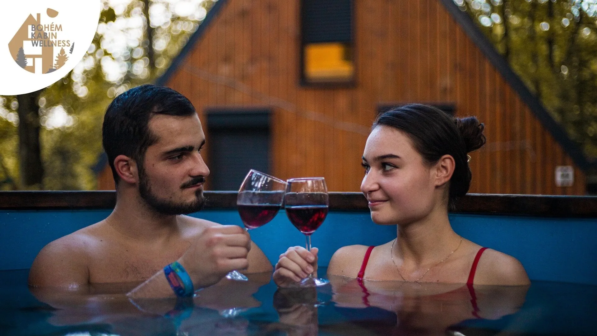Bohém Kabin & Wellness Kismaros – Kismaros, Ungaria