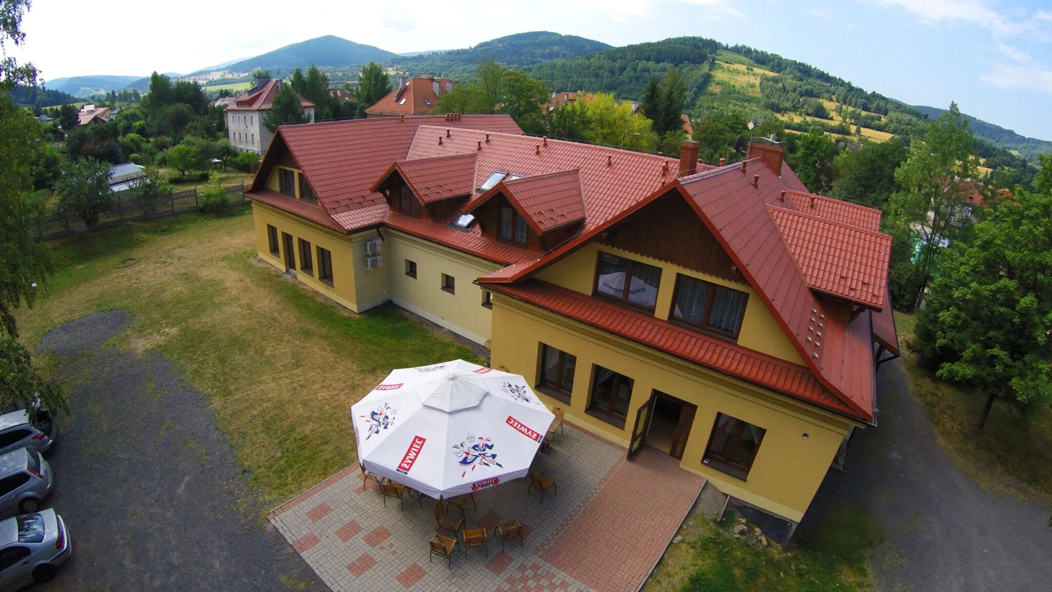 Pensjonat Lew Jaskiniowy Stronie Śląskie - foto 2