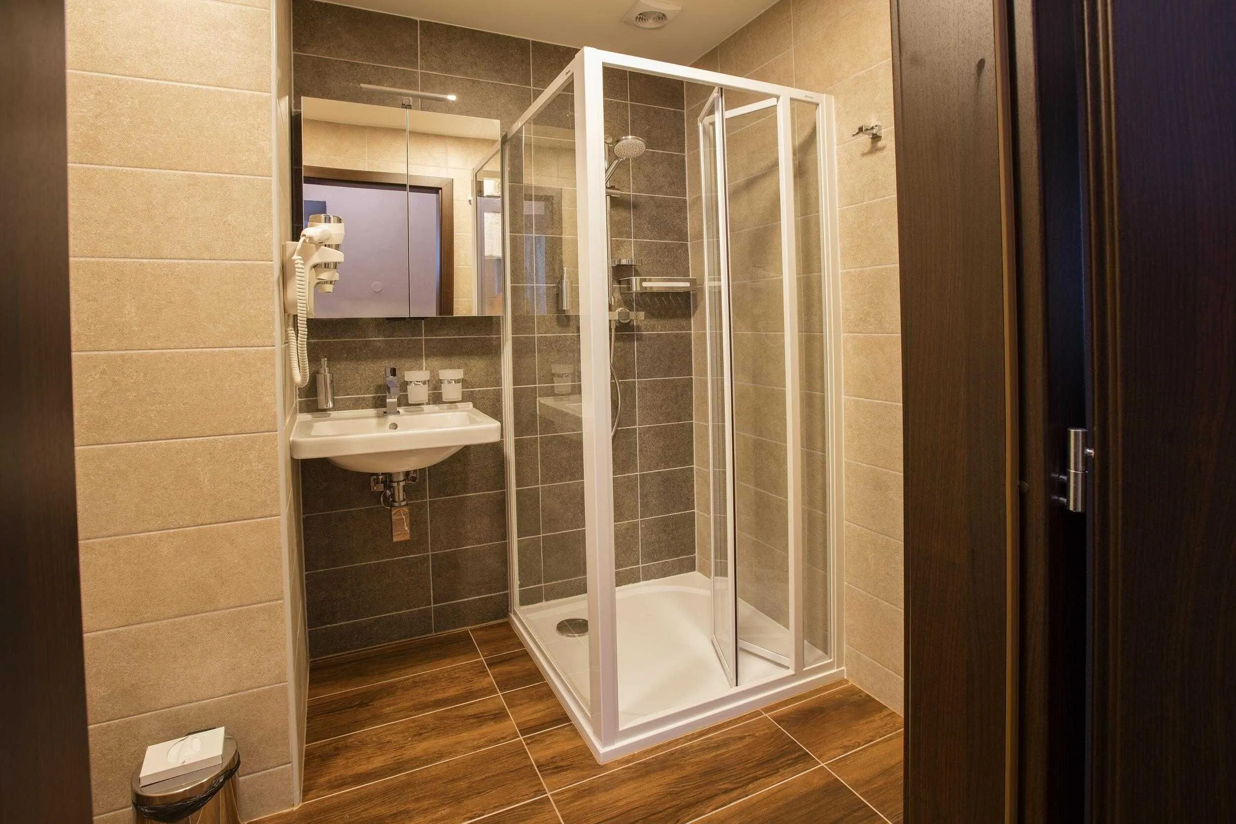 Hotel Bellevue - Tlapák Poděbrady – Poděbrady, Česká republika