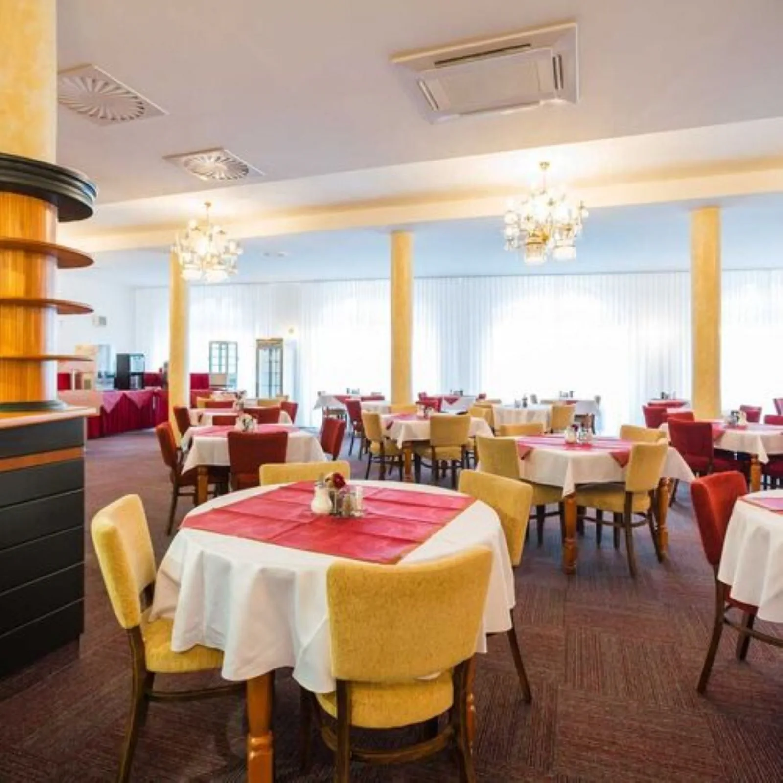Lázeňský hotel MIRAMARE Luhačovice – Luhačovice, Česká republika