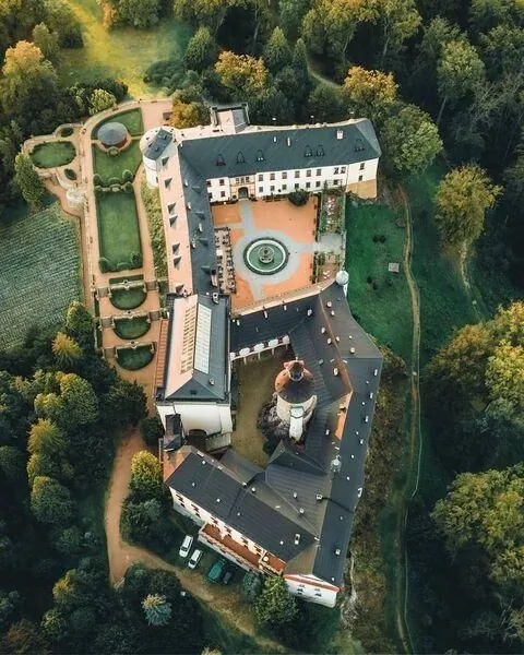 Chateau Hotel Zbiroh – Zbiroh, Republica Cehă