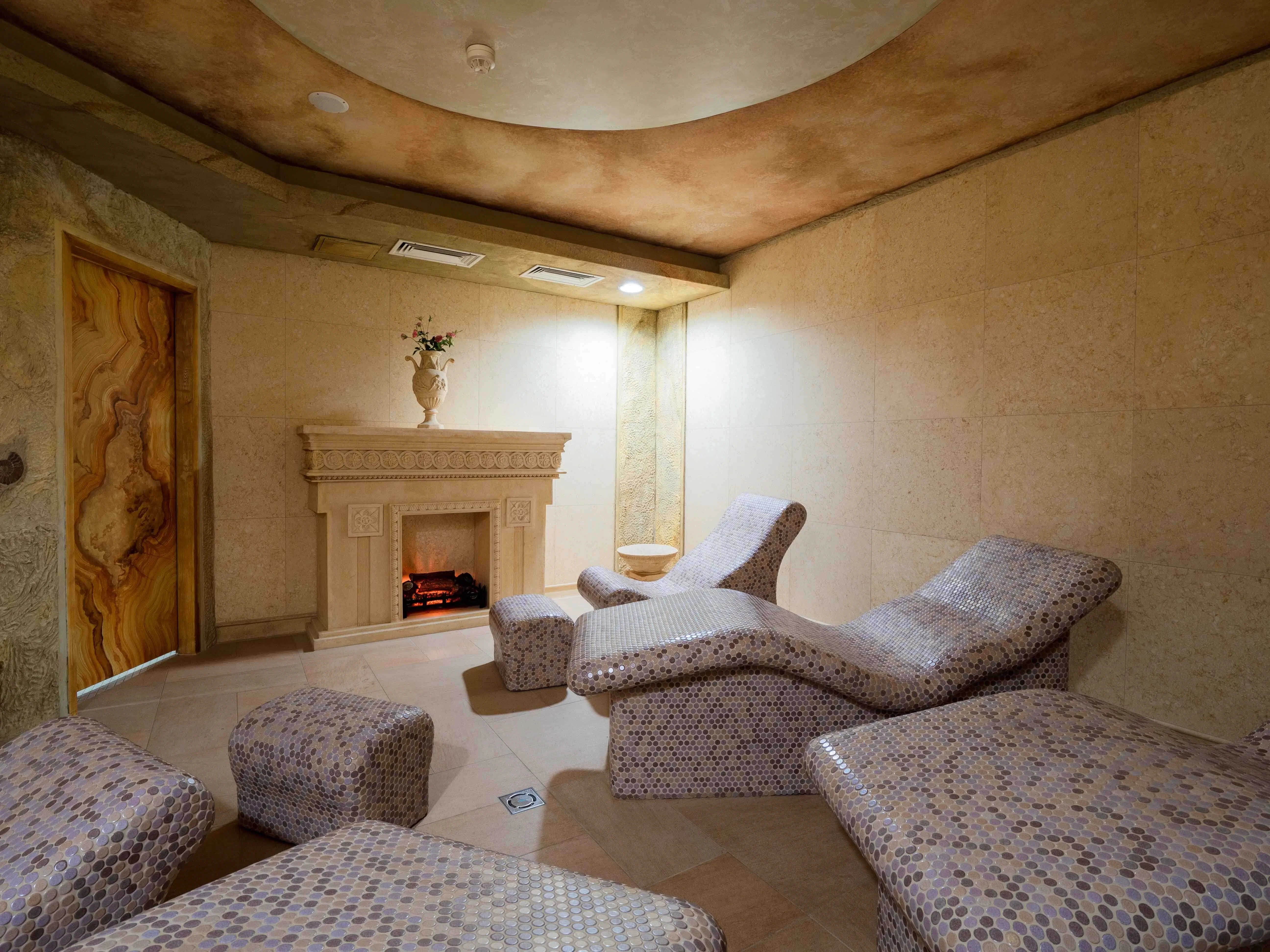 DAROVANSKÝ DVŮR RESORT, WELLNESS & GOLF HOTEL Břasy – Břasy, Republica Cehă
