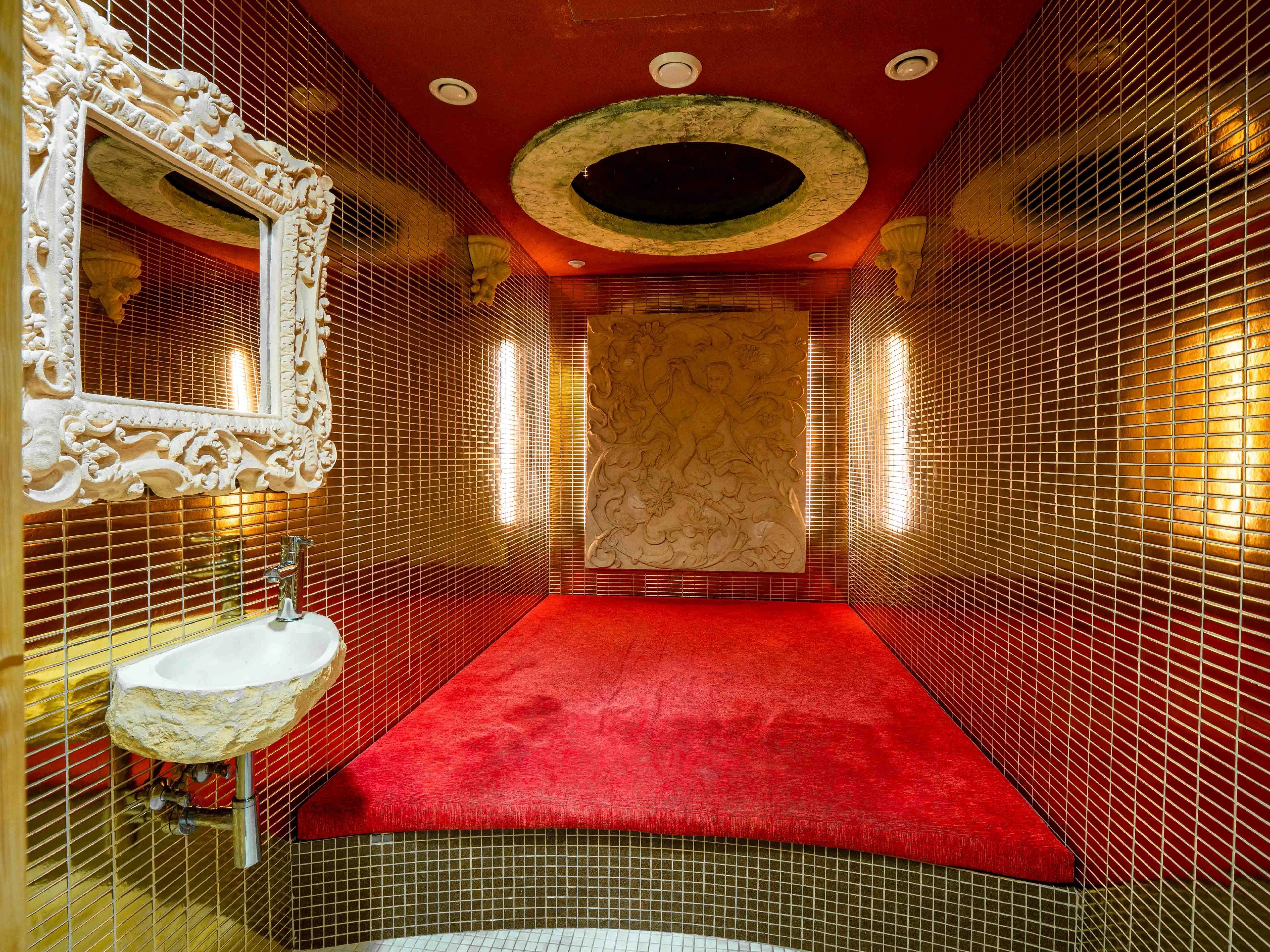 DAROVANSKÝ DVŮR RESORT, WELLNESS & GOLF HOTEL Břasy – Břasy, Republica Cehă