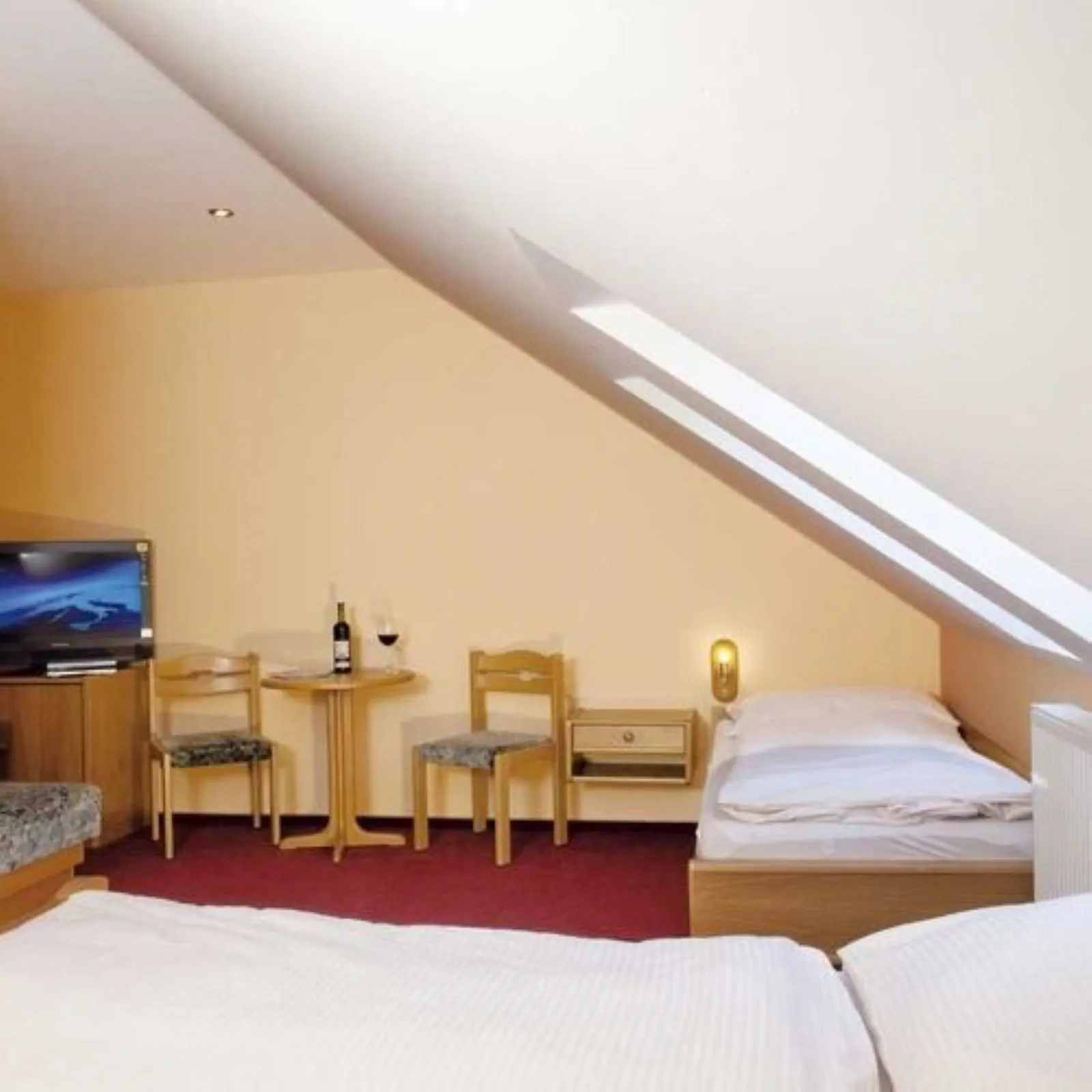 Wellness Hotel Marlin Nová Pec – Nová Pec, Republica Cehă