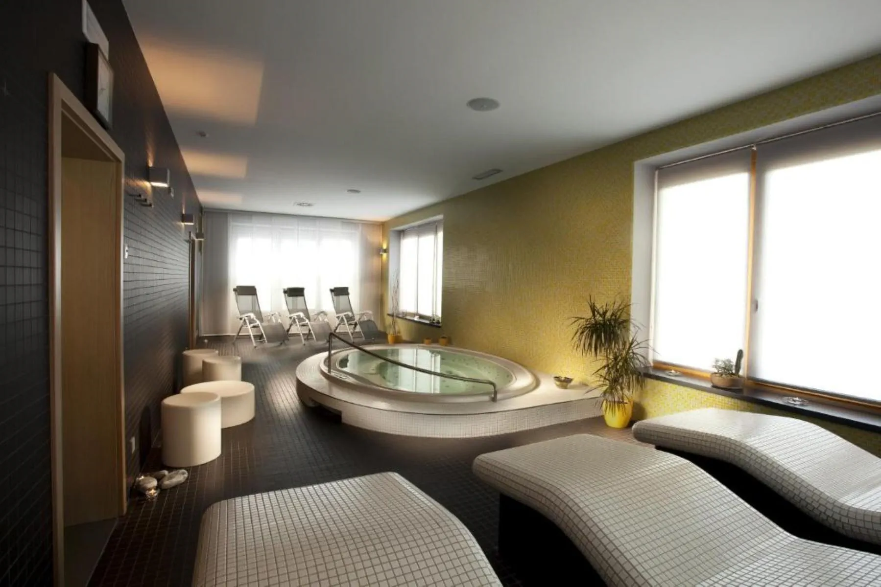 HOTEL KRAVÍ HORA Bořetice - foto 9