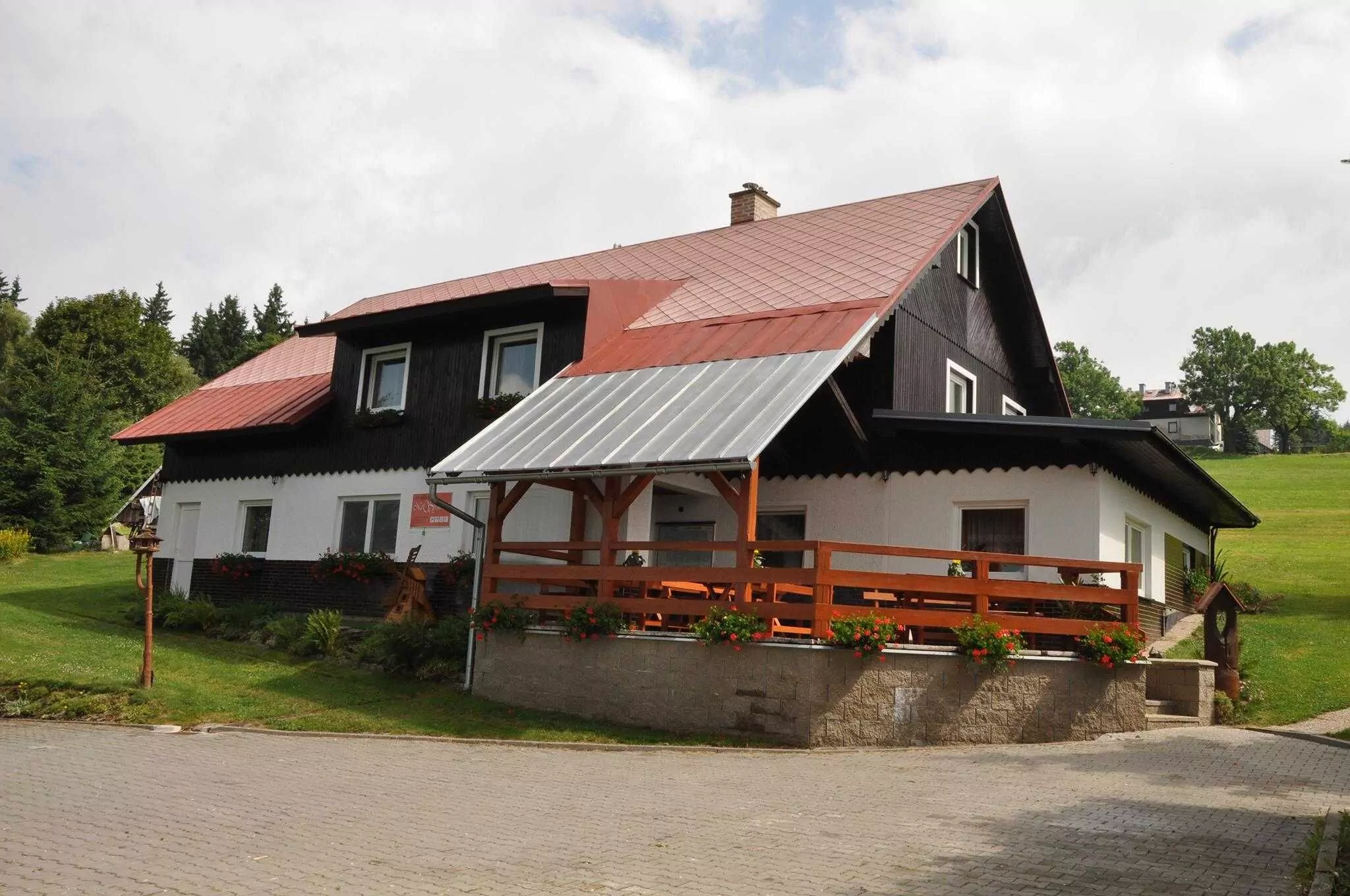 Pension Na Sychrově Benecko - foto 1