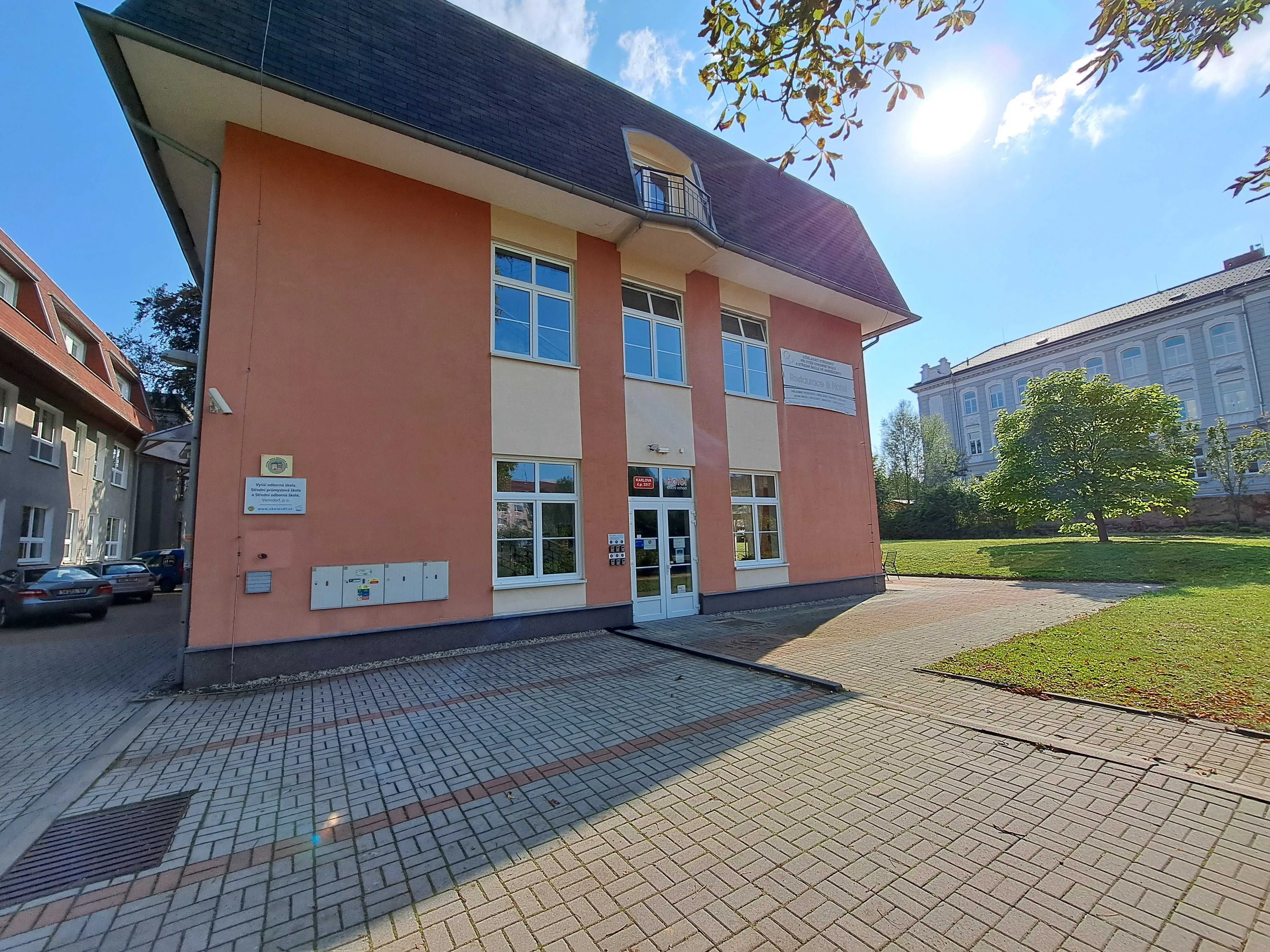 Vzdělávací středisko a hotel Varnsdorf – Varnsdorf, Česká republika