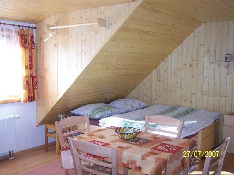 Dvůr U Kříža Velké Karlovice – Velké Karlovice, Česká republika