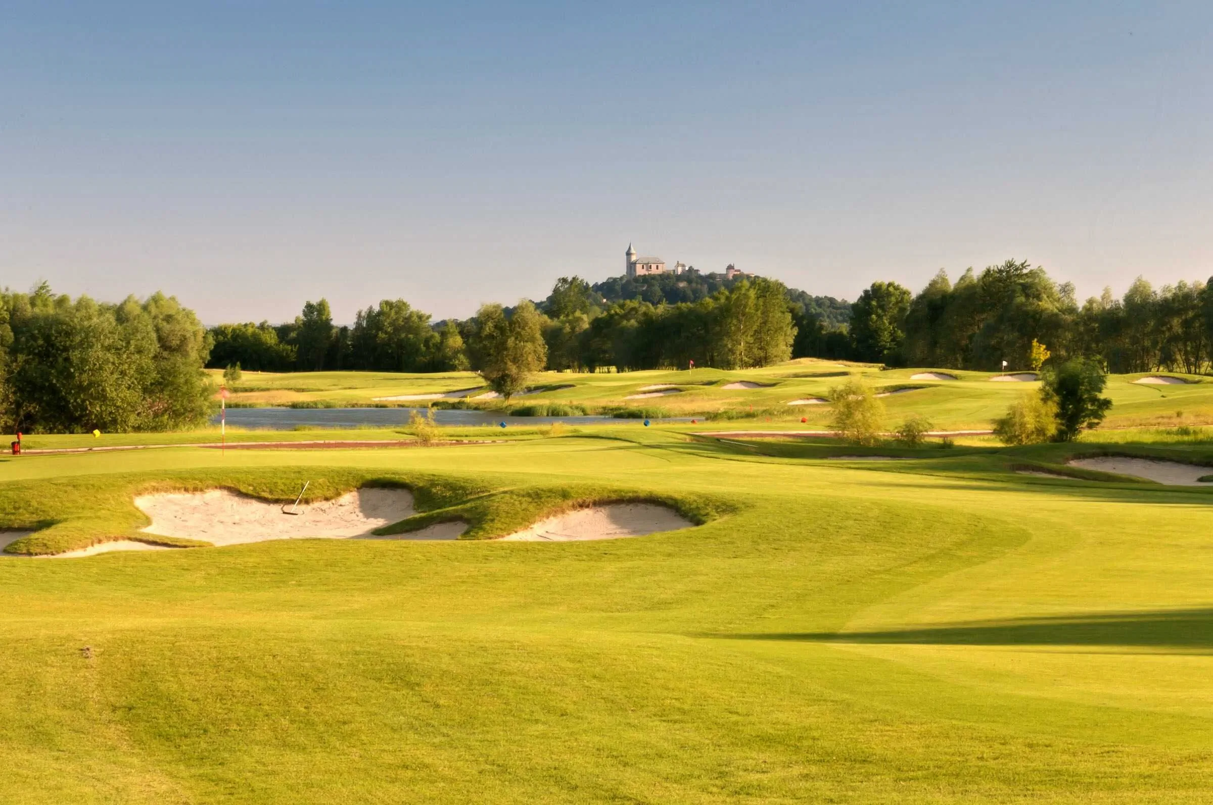 Golf & Spa Resort Kunětická Hora Dříteč – Dříteč, Republica Cehă
