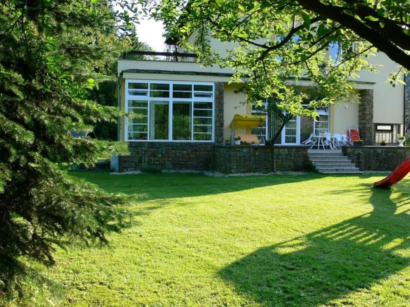 Penzion Továrníkova vila Skuhrov nad Bělou – Skuhrov nad Bělou, Czechy