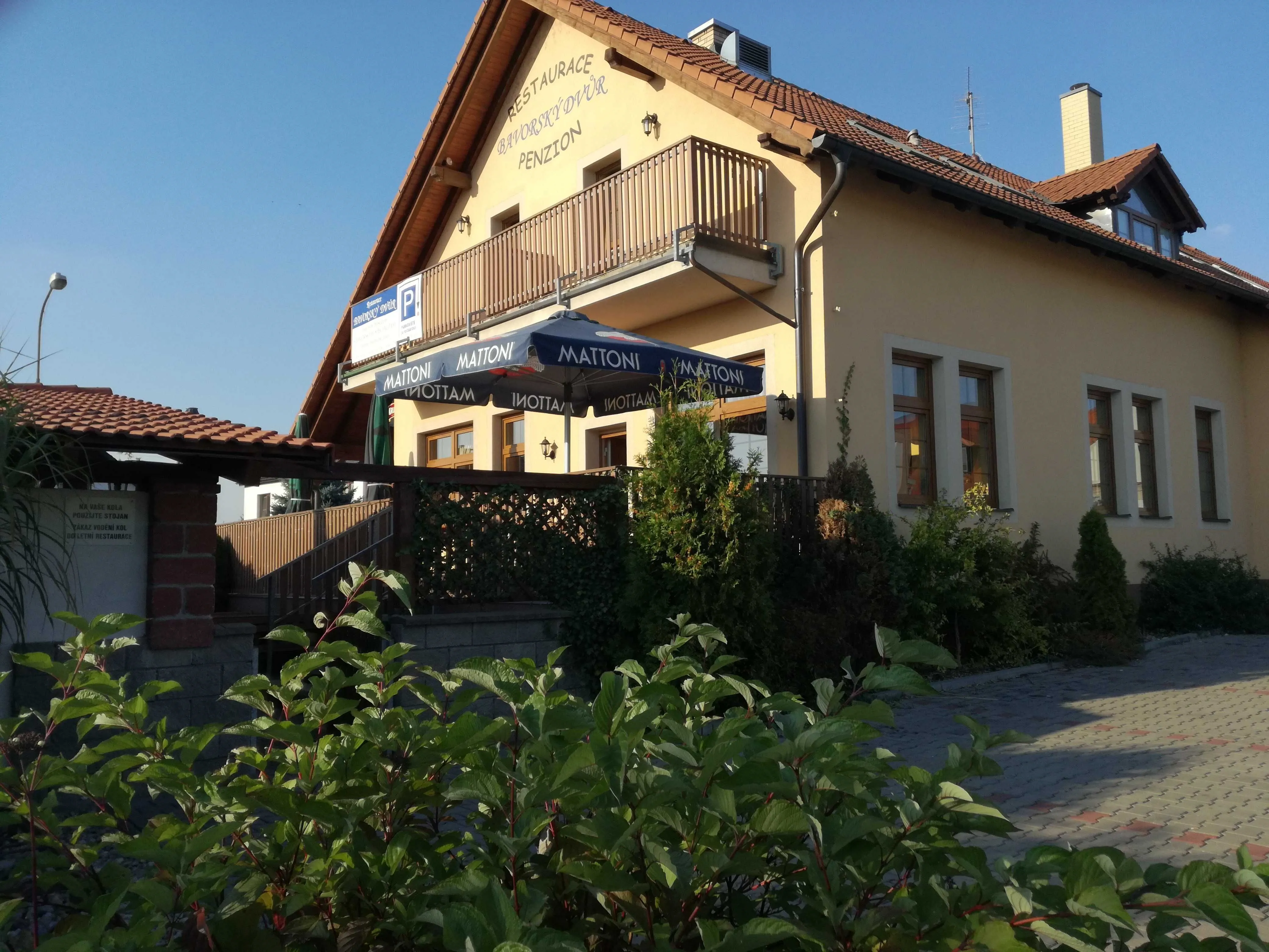 Bavorský dvůr Sezemice – Sezemice, Republica Cehă