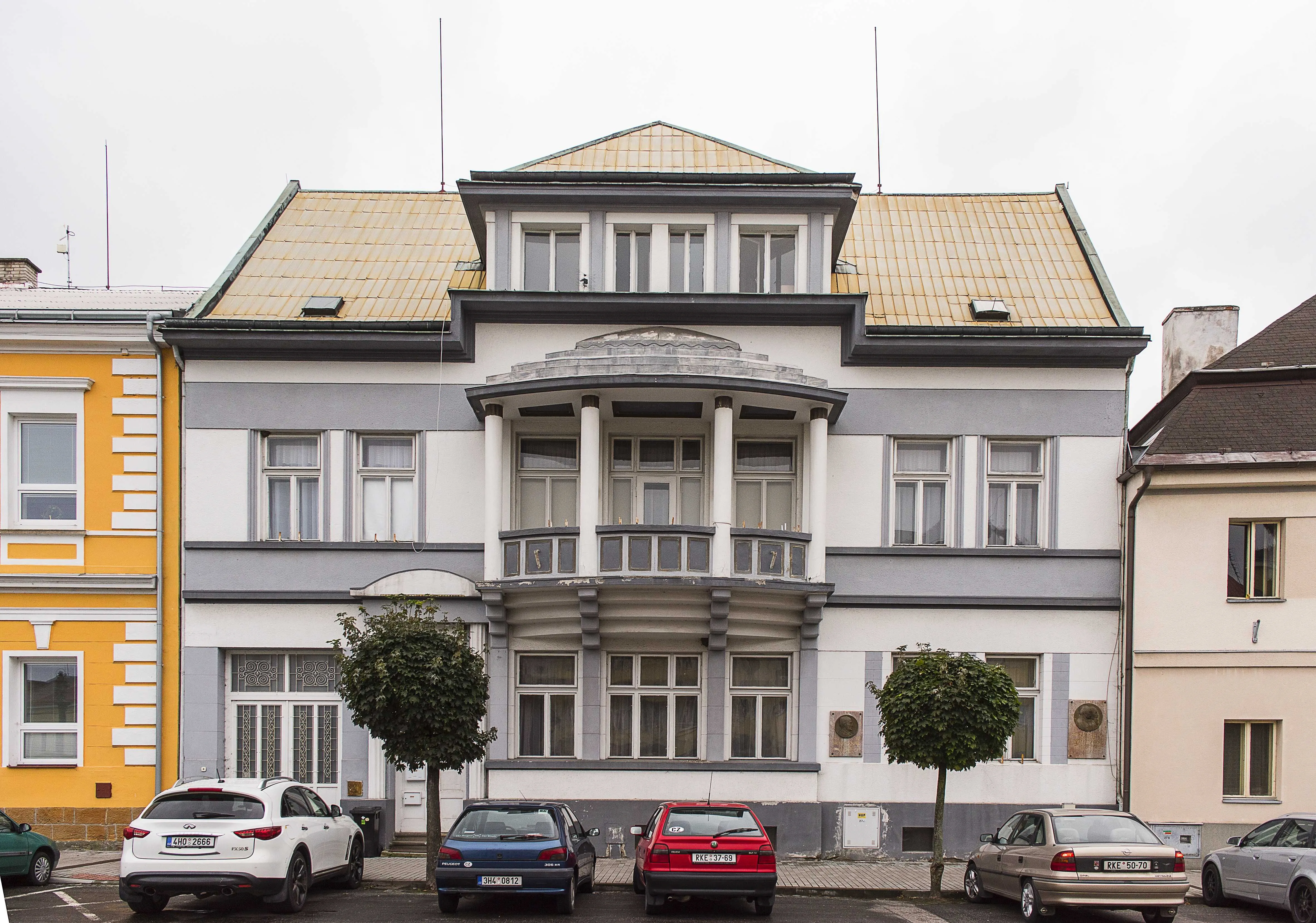 Vila Týniště nad Orlicí - foto 1