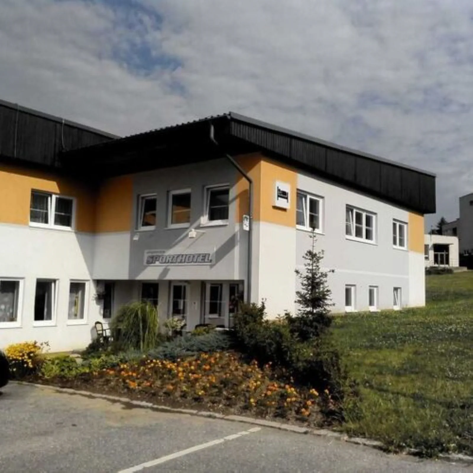 Sporthotel Bystřice nad Pernštejnem – Bystřice nad Pernštejnem, Republica Cehă