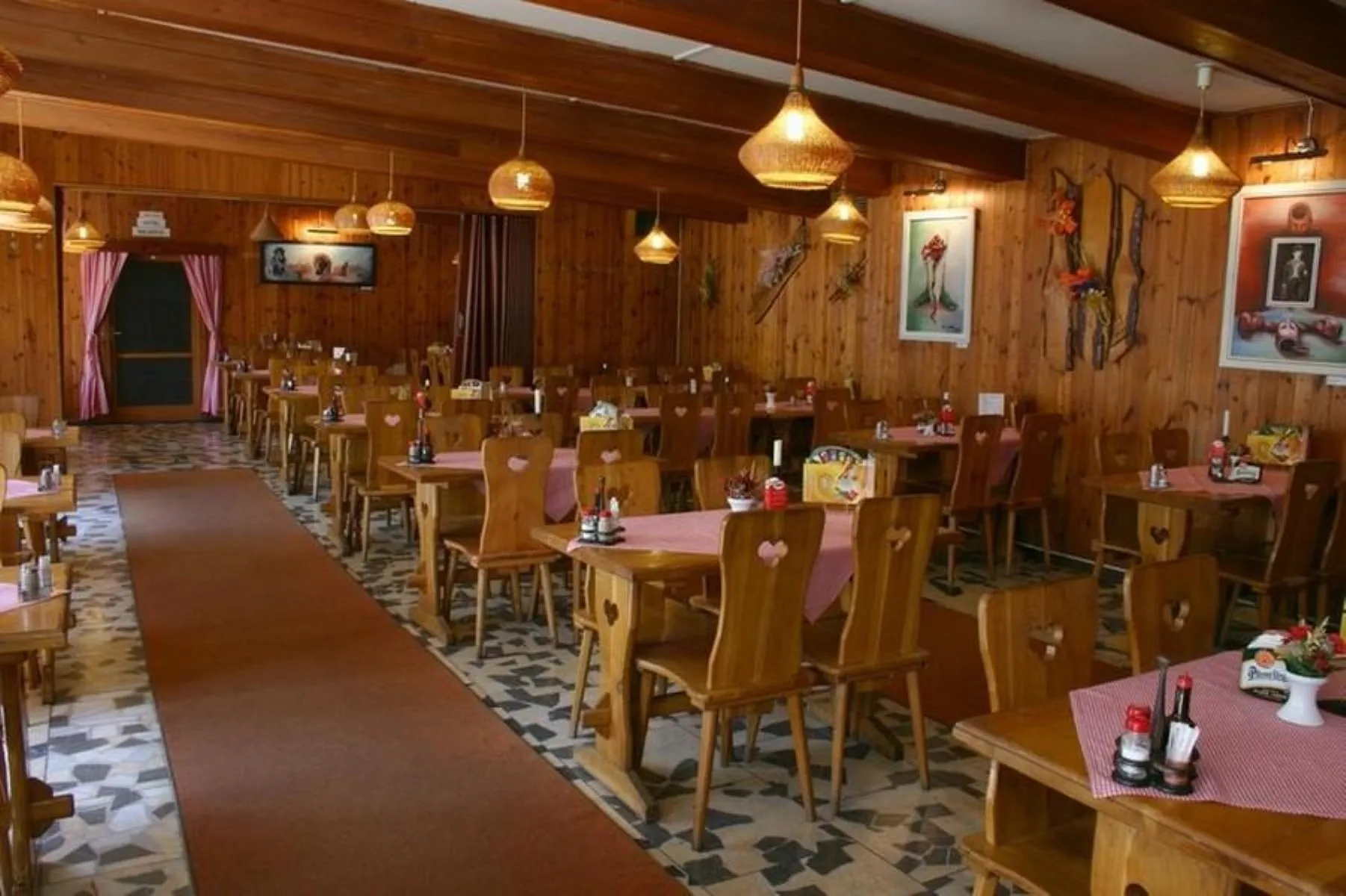 Hotel Koliba Ludvíkov – Ludvíkov, Republica Cehă