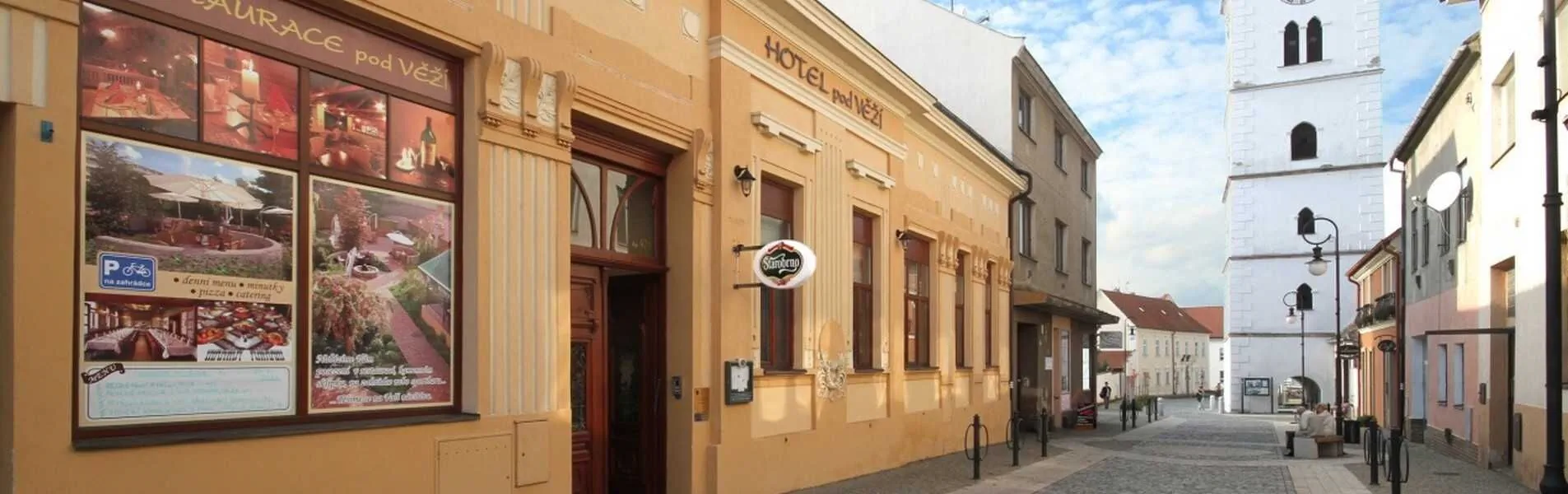 Hotel Pod Věží Strážnice – Strážnice, Česká republika