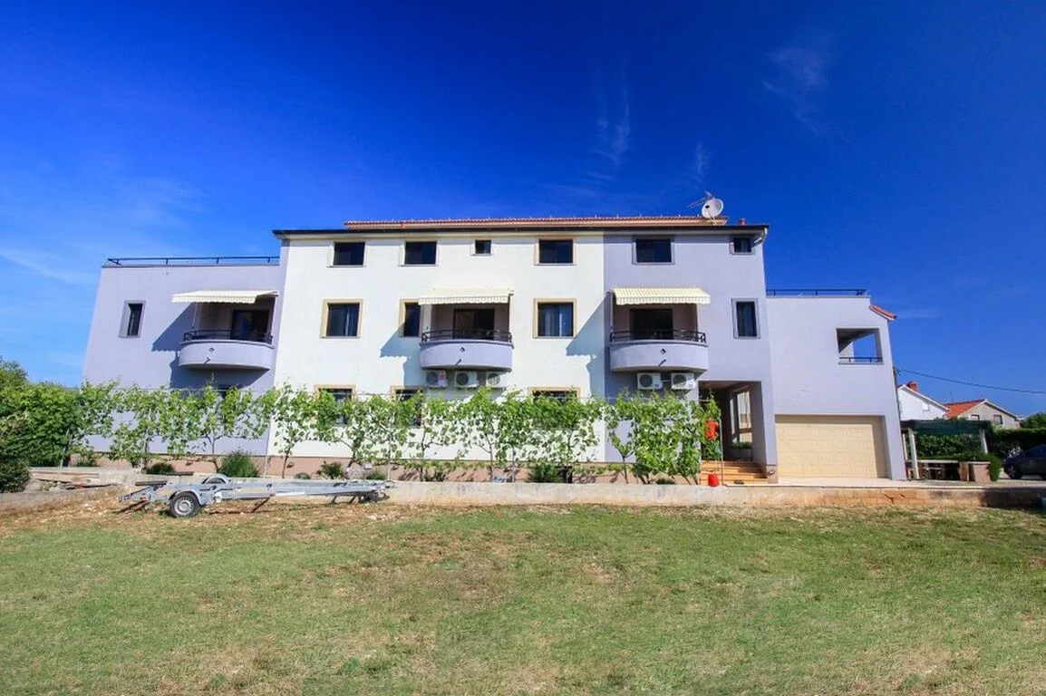 Vila Perunika Sukošan – Sukošan, Croația