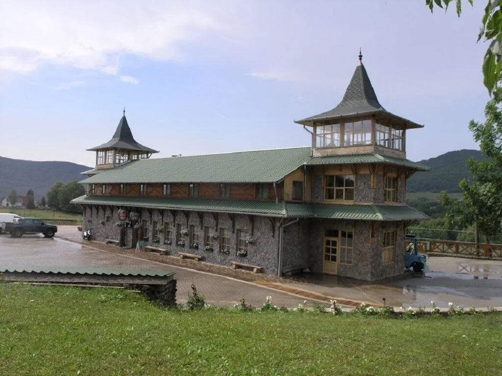 Kőrös-hegyi Fogadó és Baskói Tábor Baskó – Baskó, Ungaria