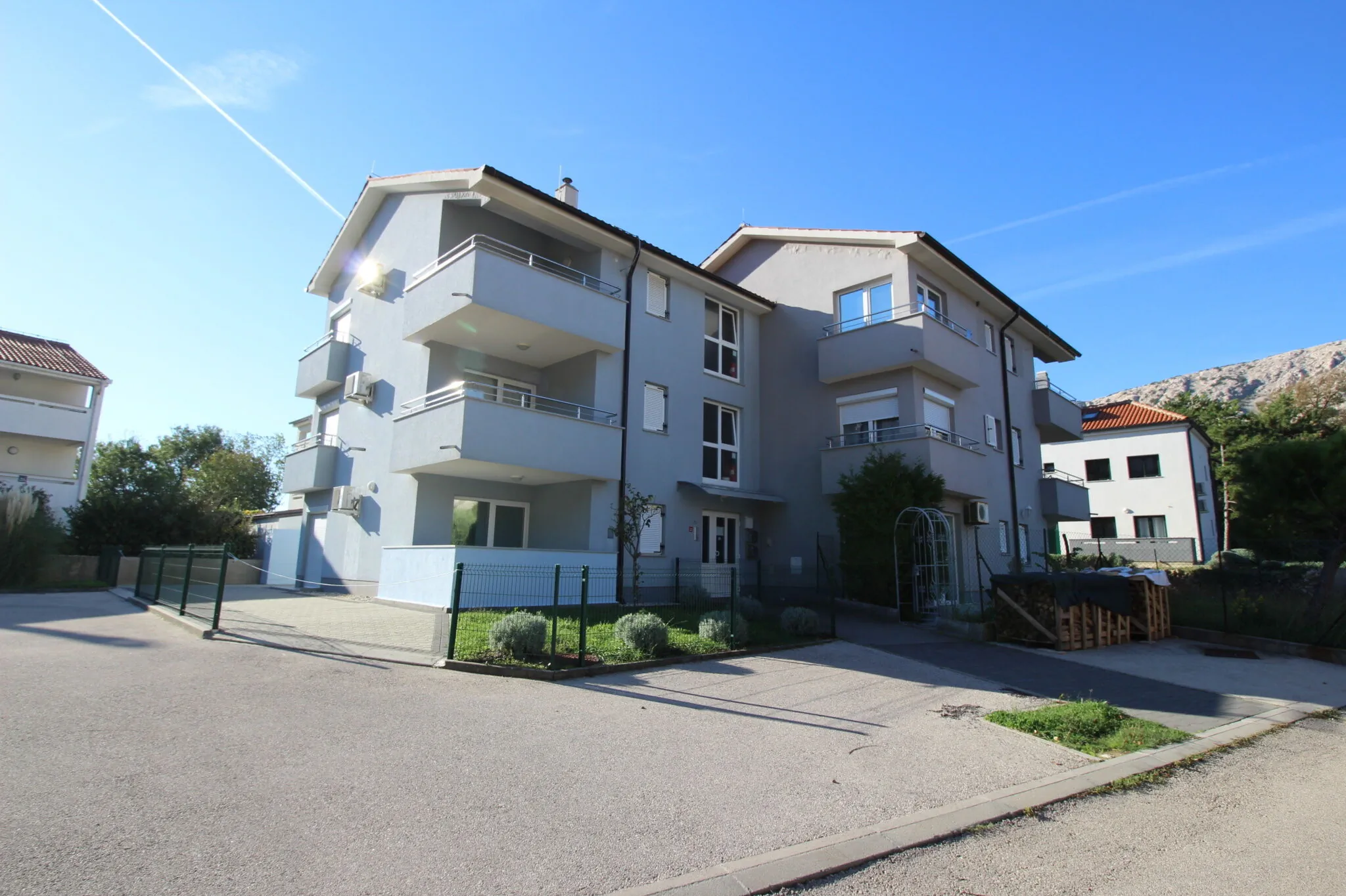 Apartmani Hrabrić Baška – Baška, Croația
