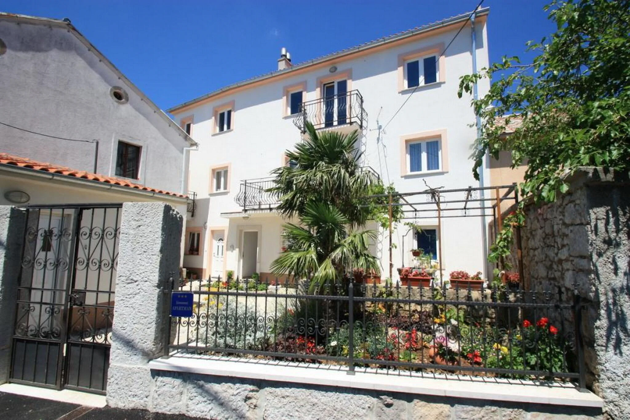 Brnic Apartmani Jadranovo – Jadranovo, Chorvatsko