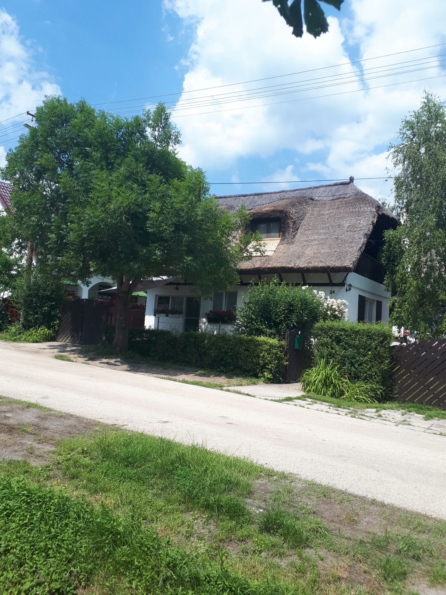 Lilla Vendégház Balatonudvari - foto 1