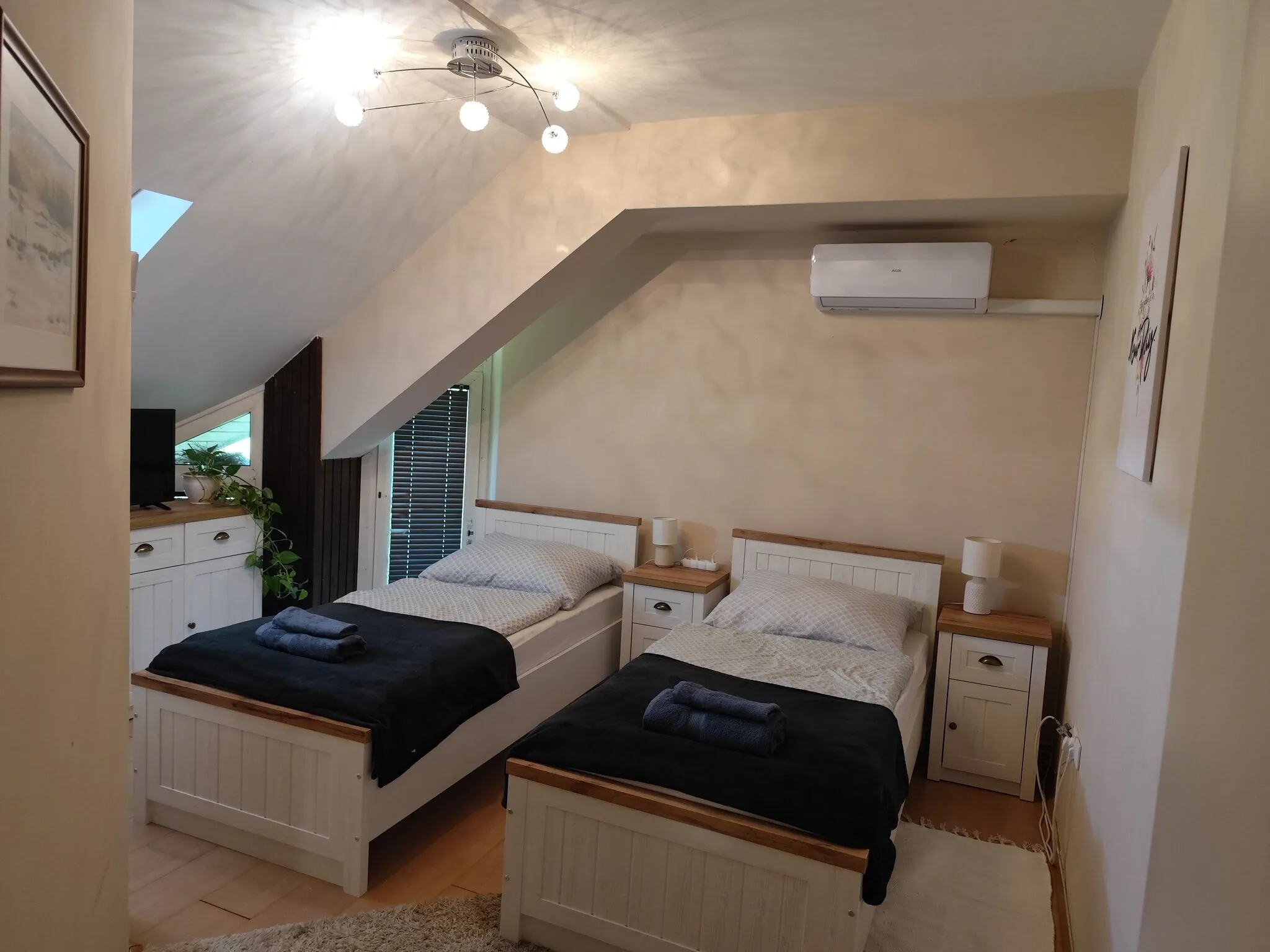 Rózsadomb Apartman Pécs – Pécs, Ungaria