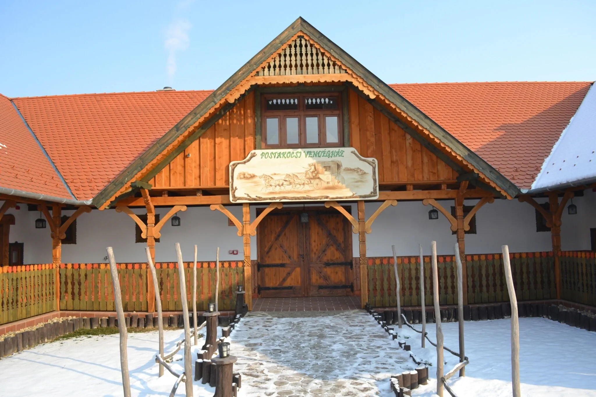 Postakocsi Vendégház Nőtincs – Nőtincs, Ungaria